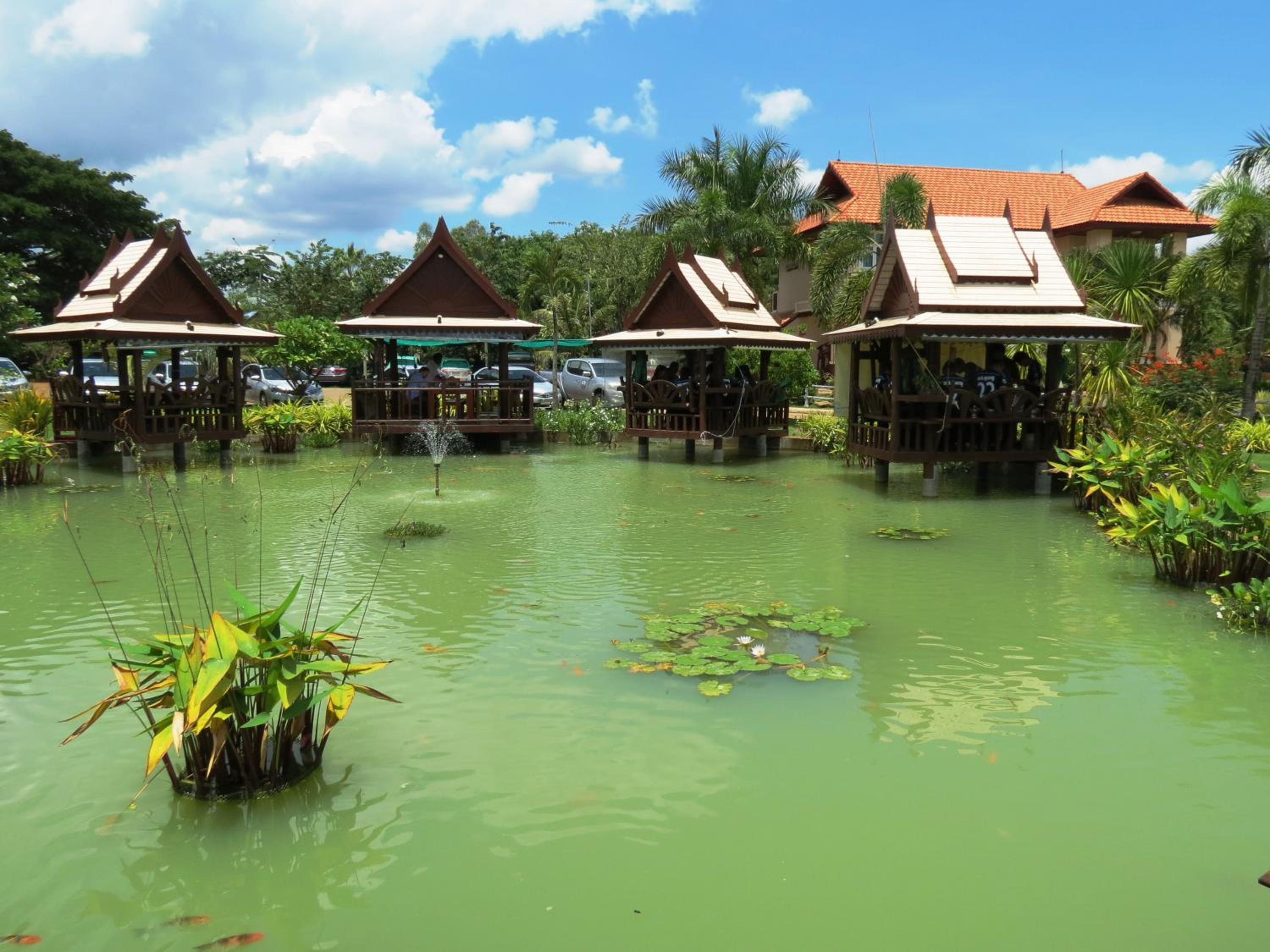 Pongsin Resort
