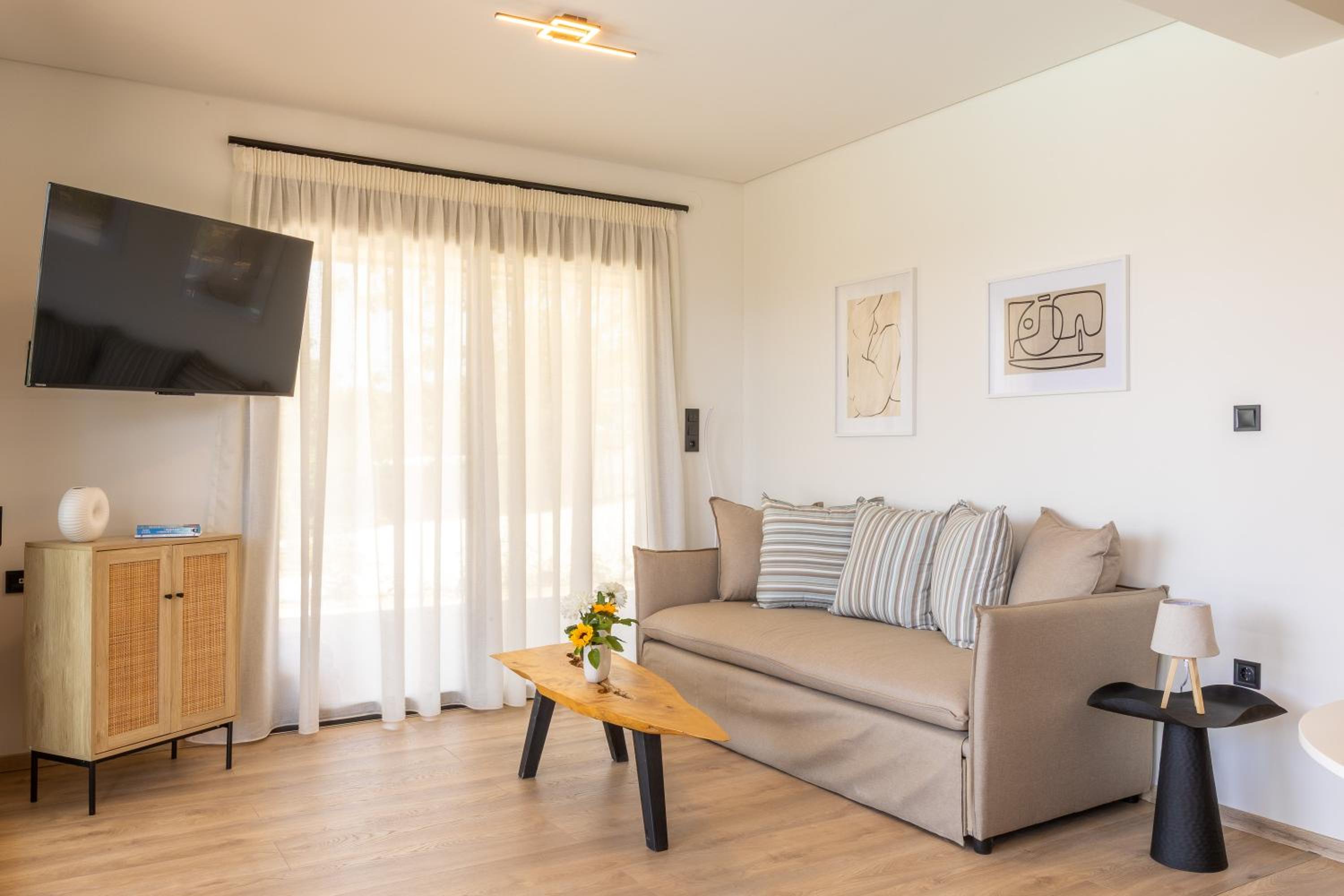 Moirai Pavilions Luxury Villas