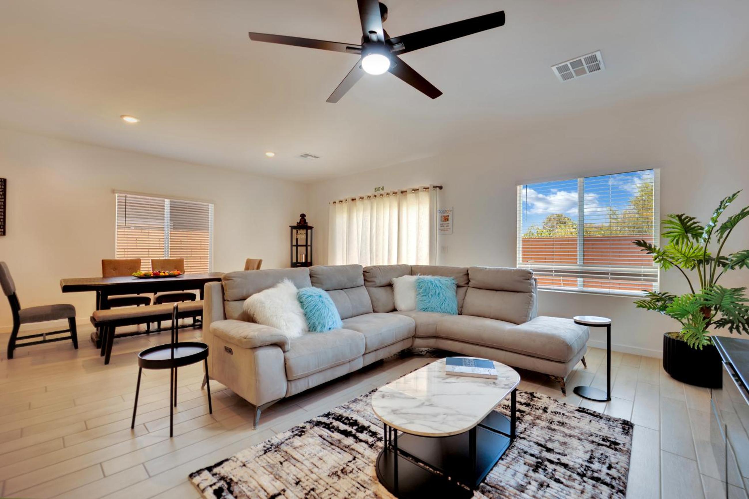 Casa Niva A Contemporary Oasis in the Heart of Las Vegas