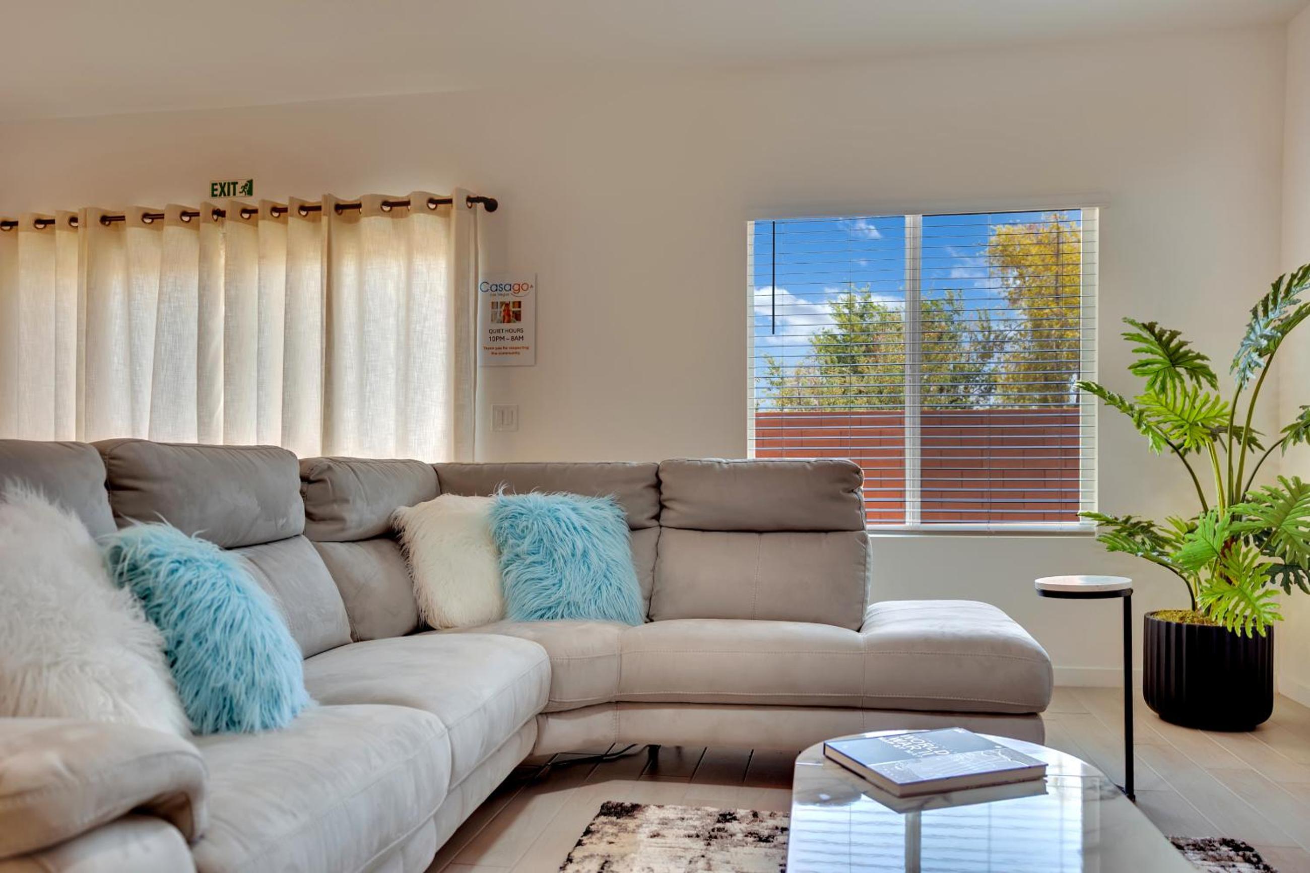 Casa Niva A Contemporary Oasis in the Heart of Las Vegas