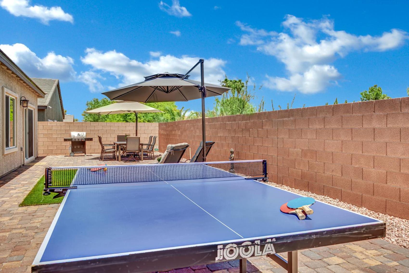 Casa Niva A Contemporary Oasis in the Heart of Las Vegas