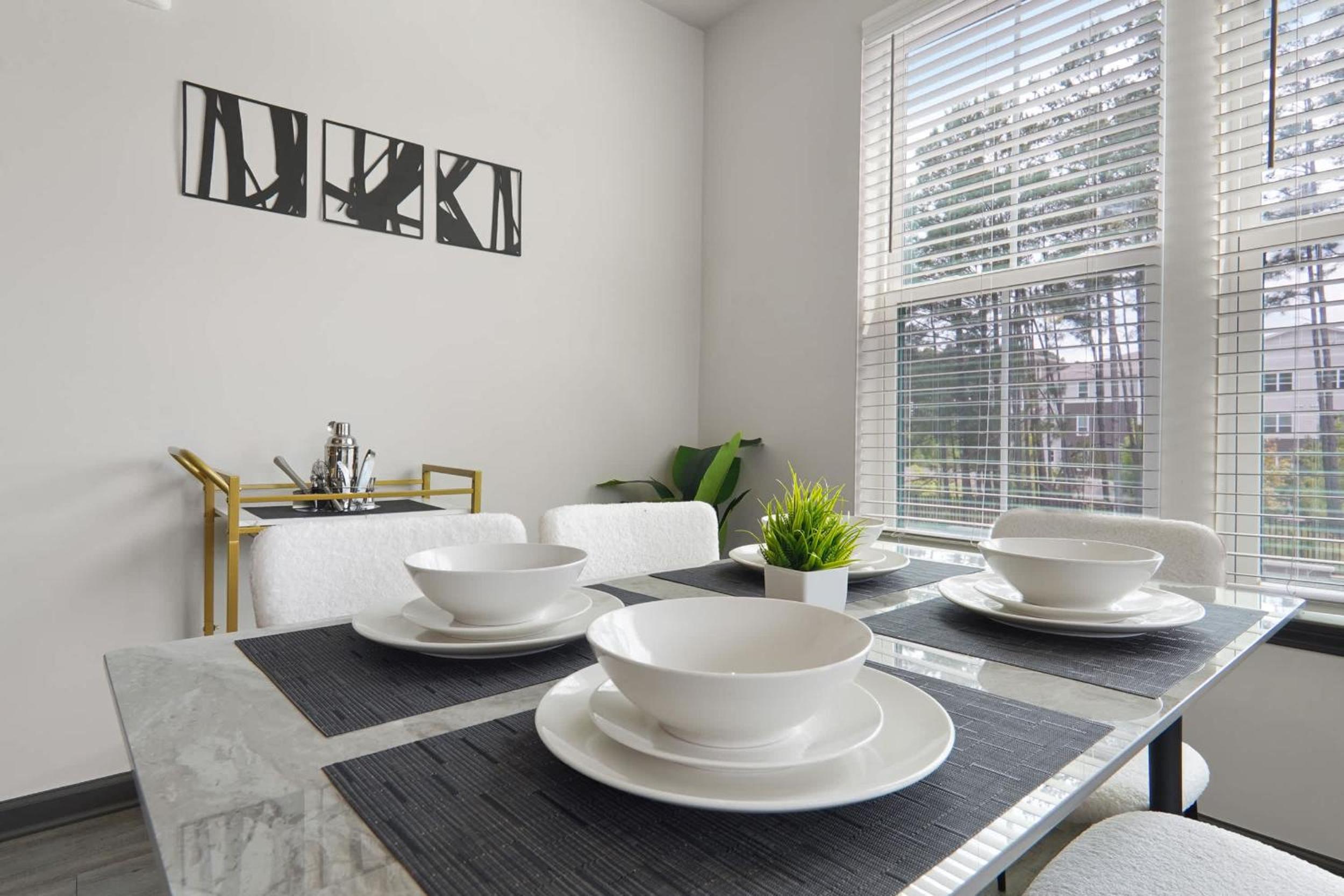 Luxurious King 3BR Suite in North Raleigh!