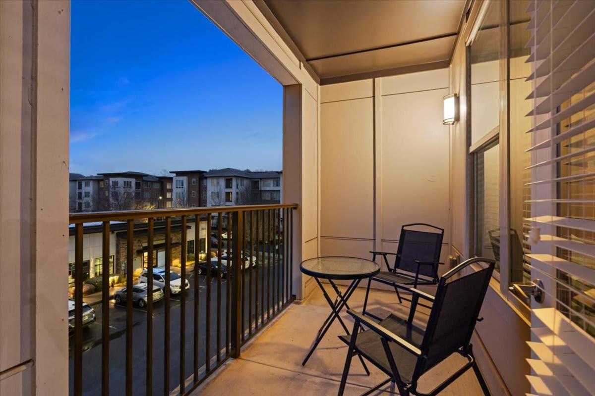 Luxurious King 3BR Suite in North Raleigh!