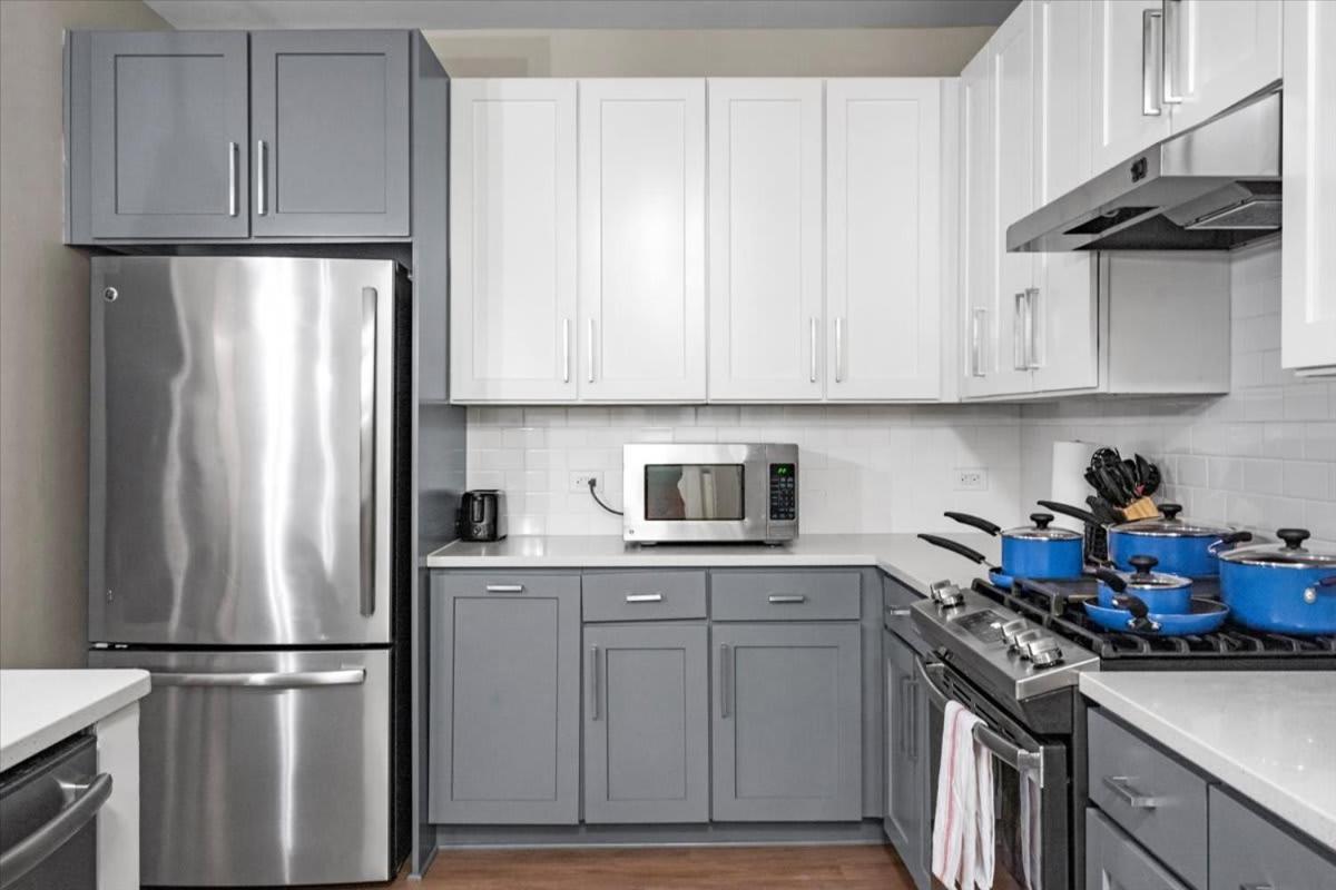 Luxurious King 3BR Suite in North Raleigh!