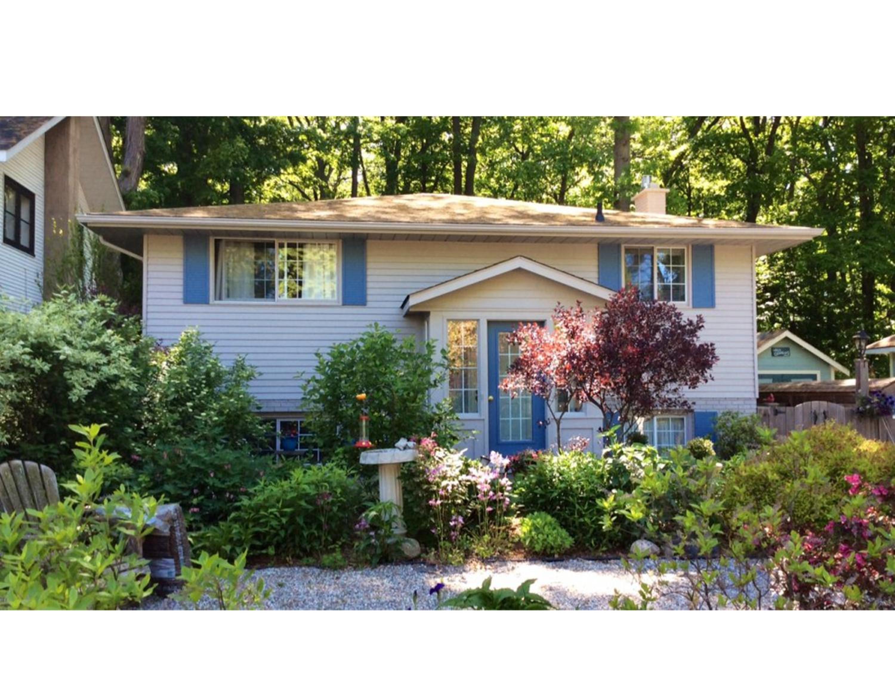 Niagara-on-the-Lake Vacations - Westwood Cottage License 059-2024 - Property Image 1