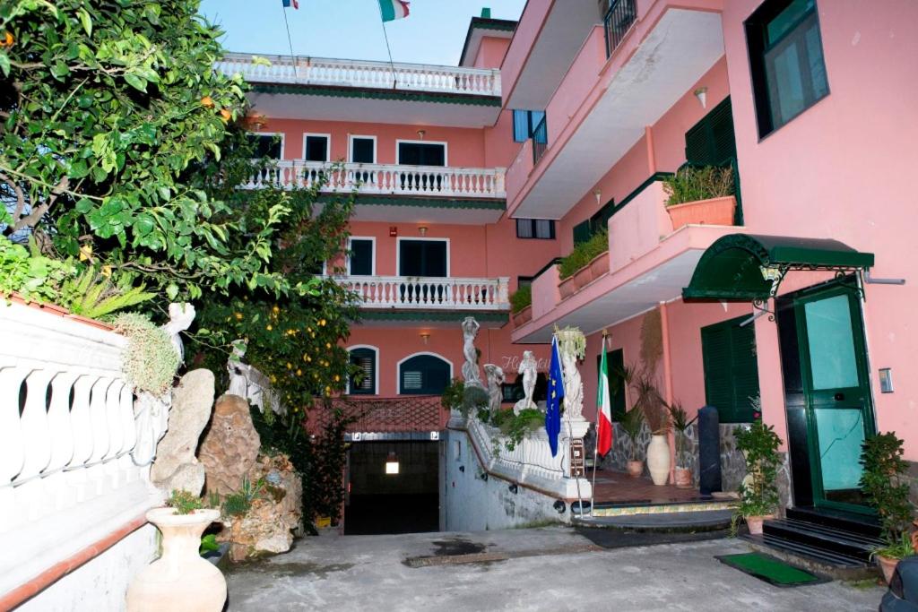 Hotel Sottovento - Image 1