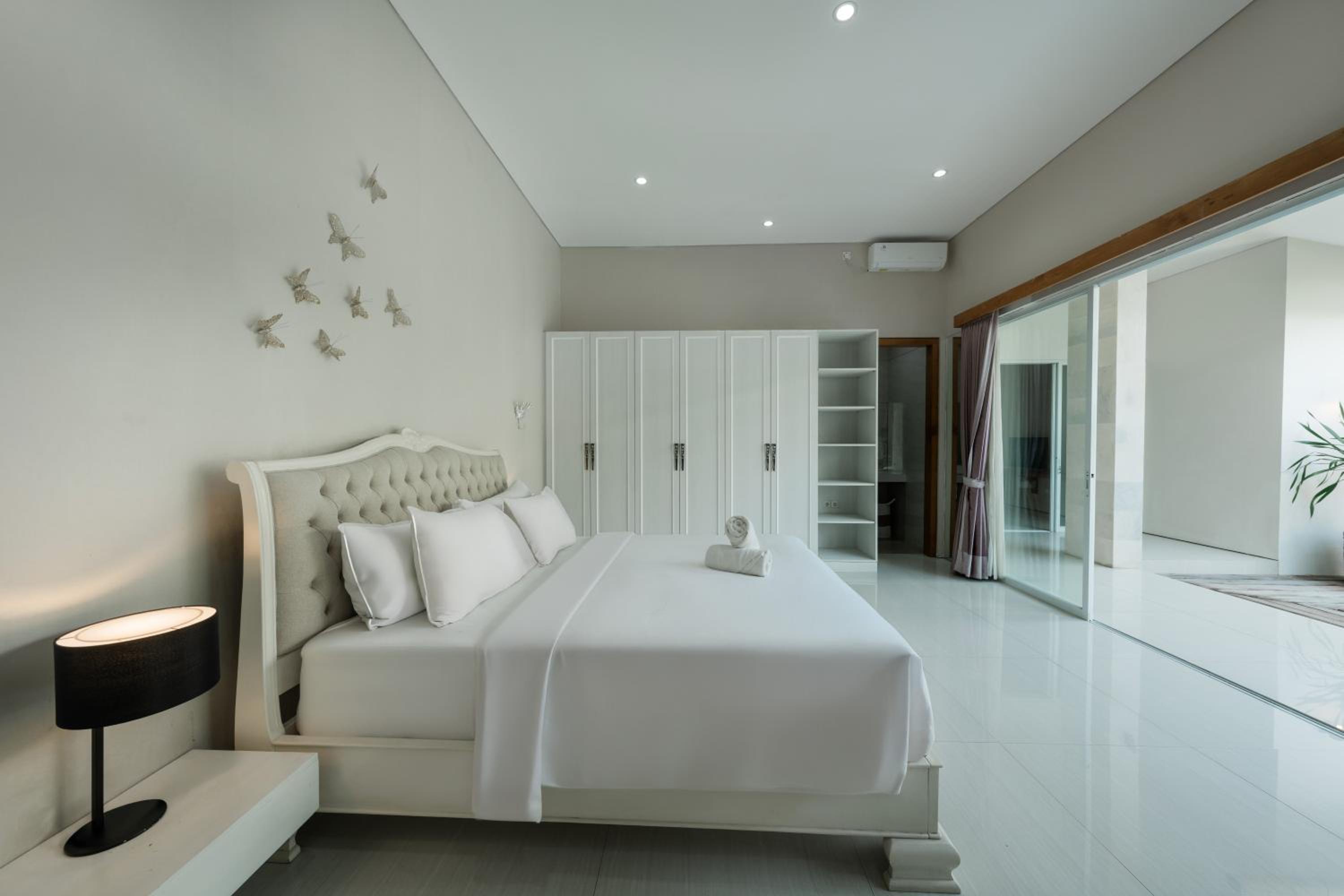 Villa Lumiere - 3BR Luxury Villa with Private Pool