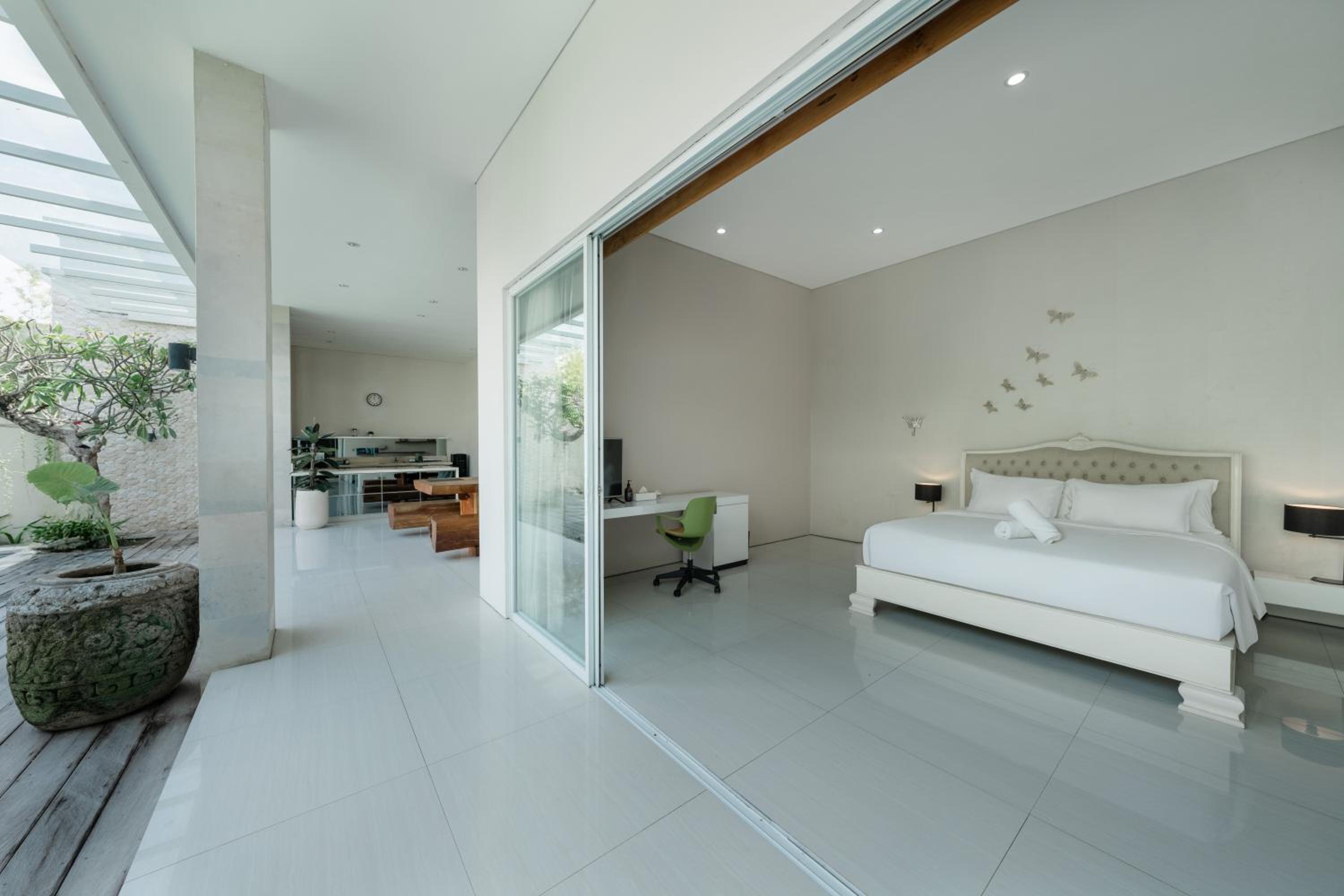 Villa Lumiere - 3BR Luxury Villa with Private Pool