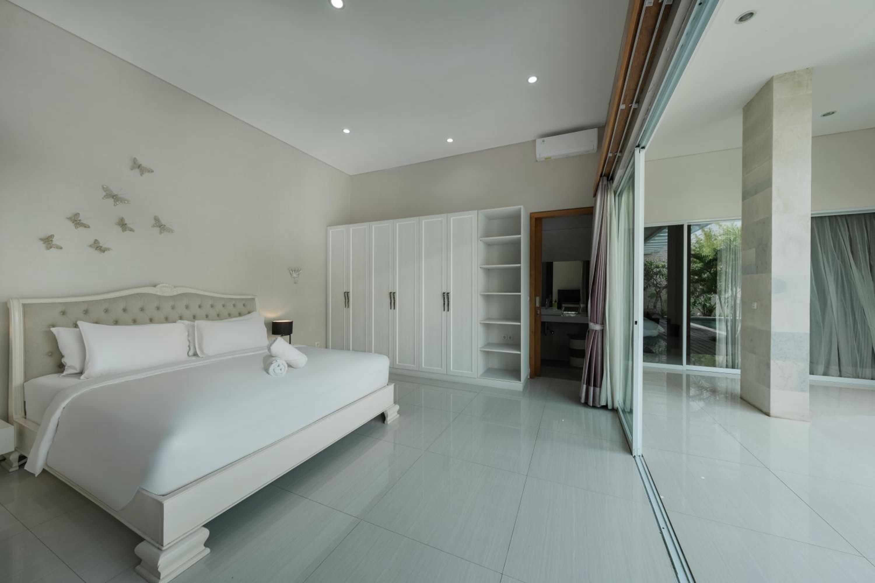 Villa Lumiere - 3BR Luxury Villa with Private Pool