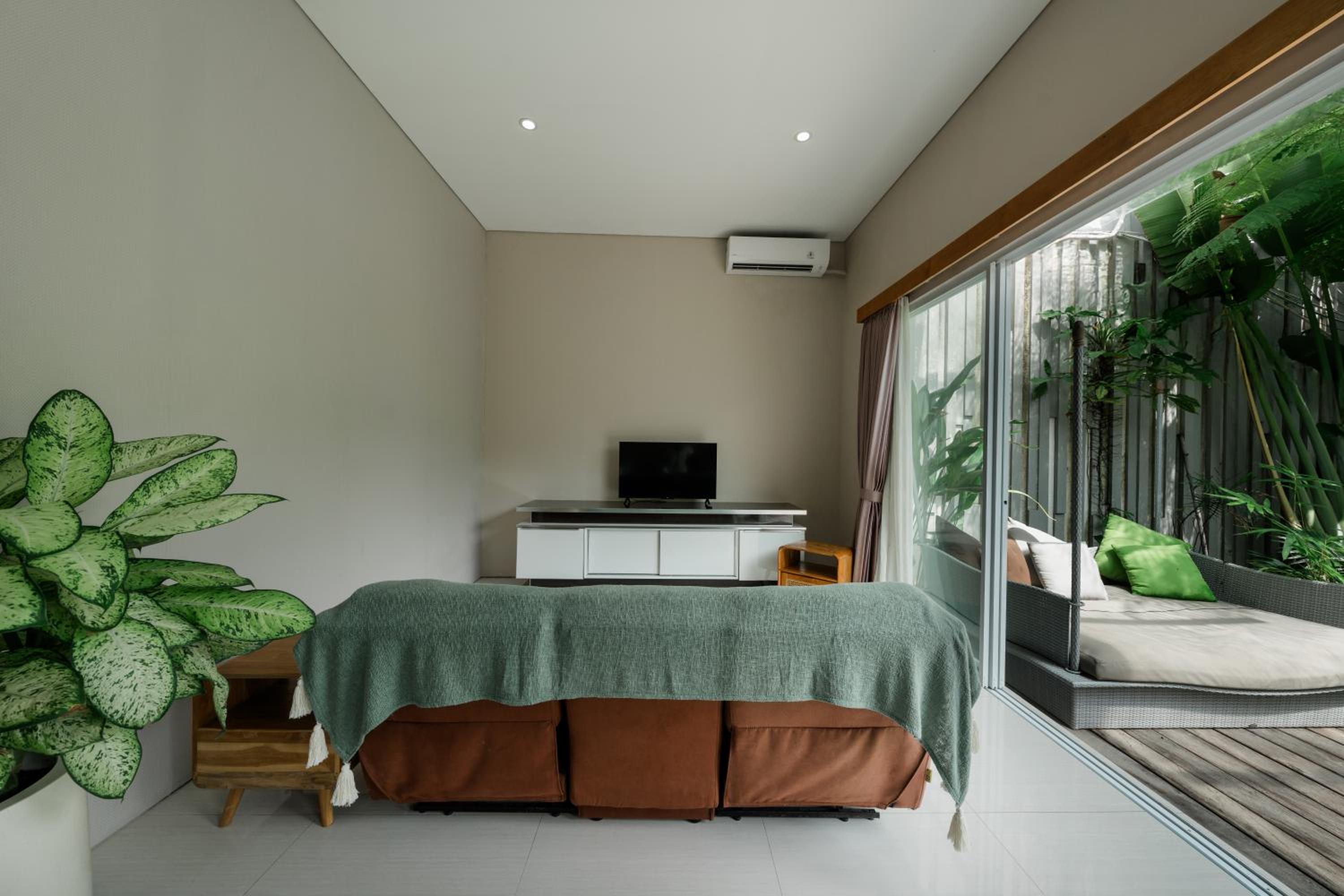 Villa Lumiere - 3BR Luxury Villa with Private Pool