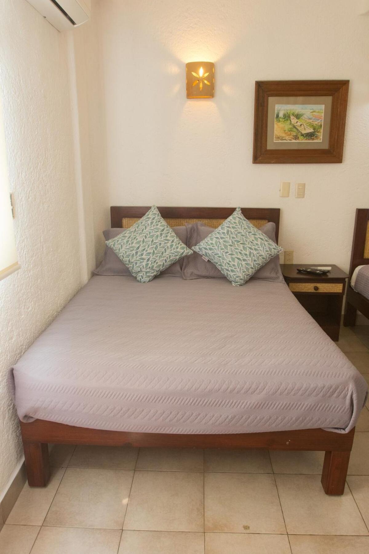 Apt with Jacuzzi Ixtapa Zihuatanejo 3 BR
