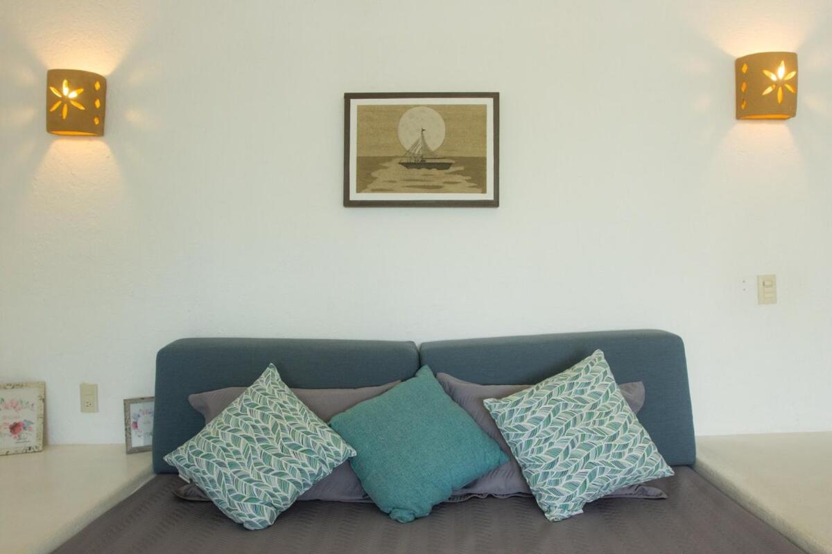 Apt with Jacuzzi Ixtapa Zihuatanejo 3 BR