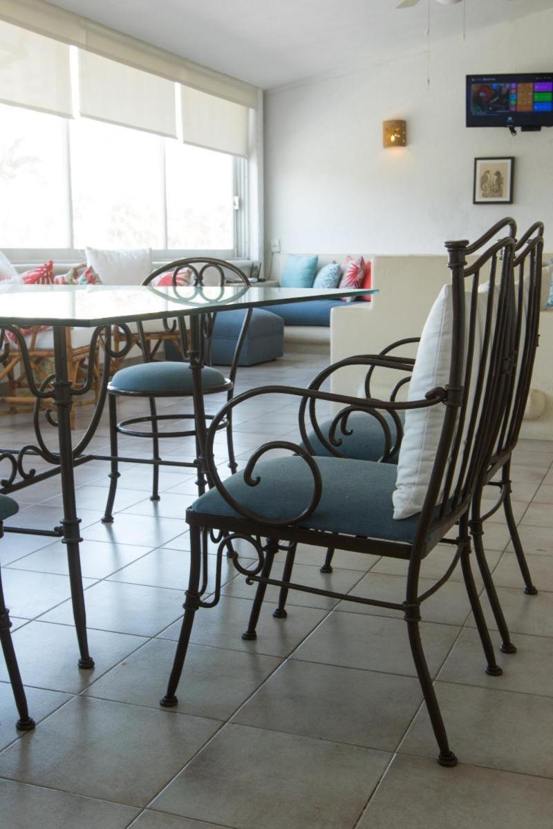 Apt with Jacuzzi Ixtapa Zihuatanejo 3 BR