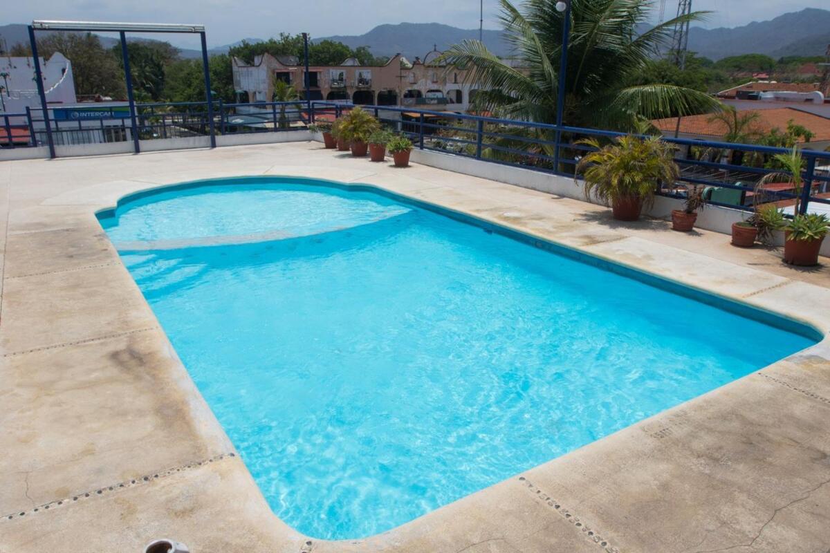 Apt with Jacuzzi Ixtapa Zihuatanejo 3 BR