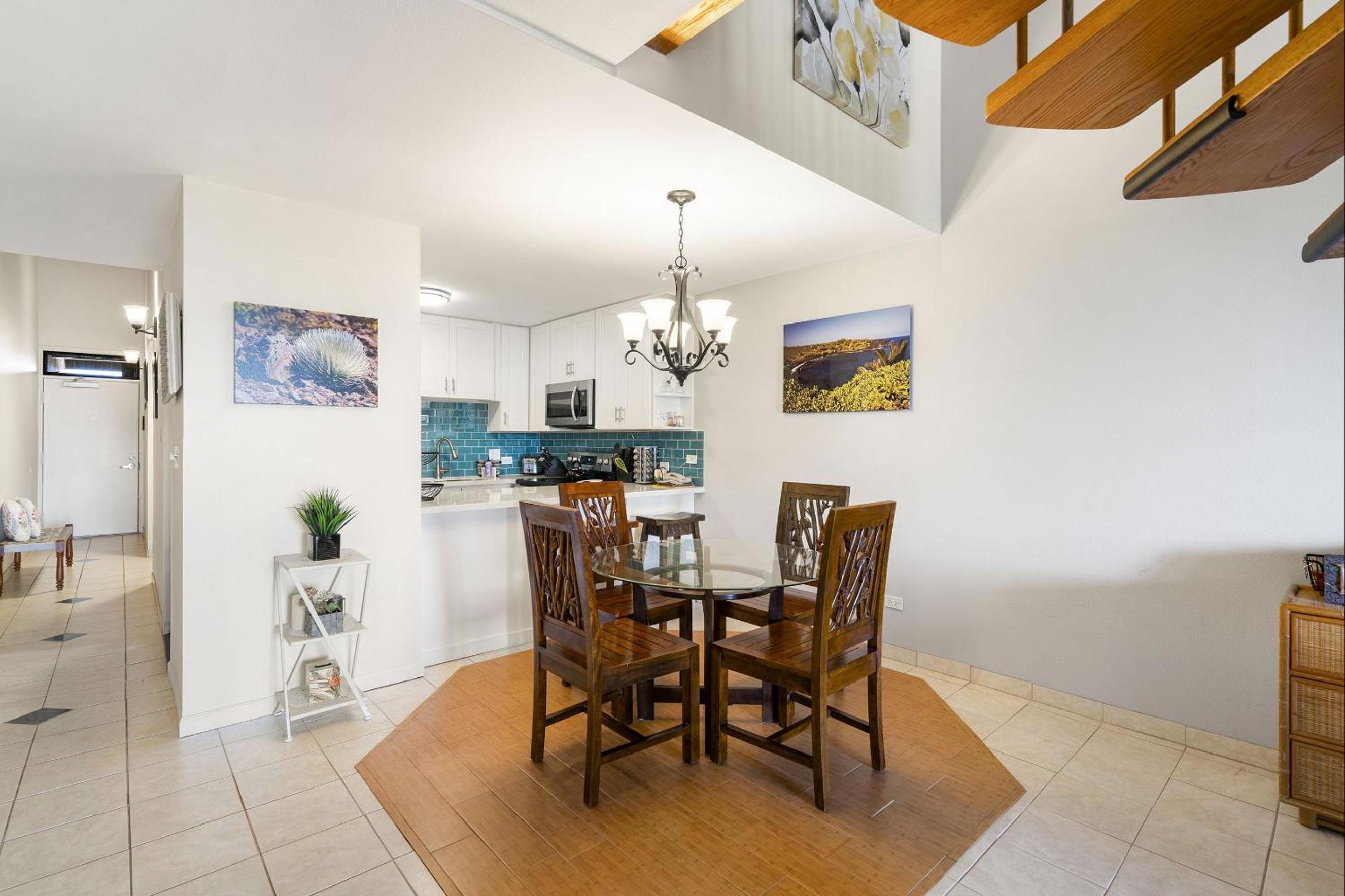 Experience Kamaole Sands 4-409 - Ocean Views, Spacious, Renovated, Wi-Fi, AC!