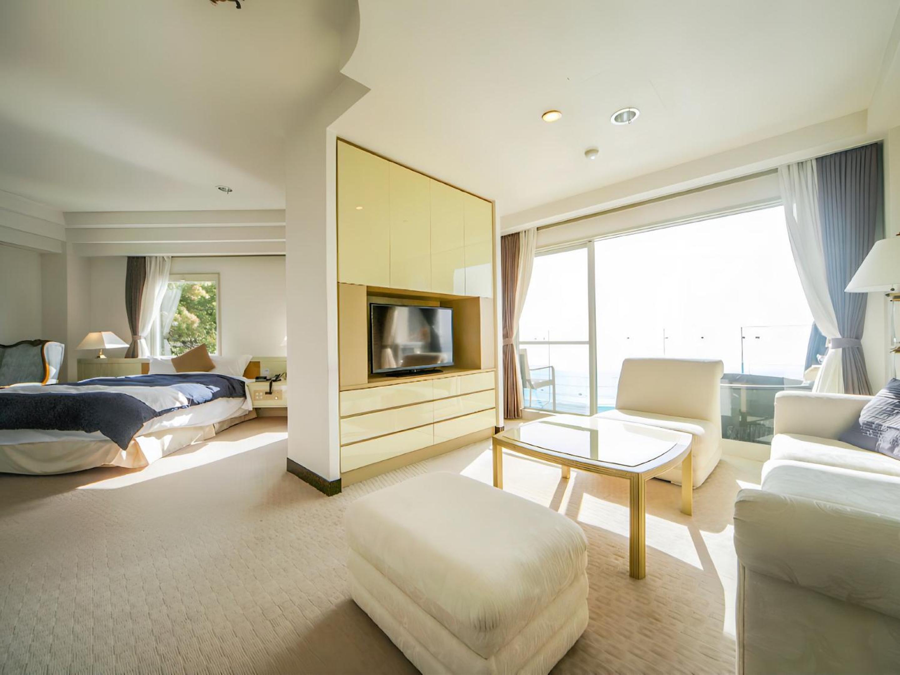 LiVEMAX RESORT Setouchi Sea Front