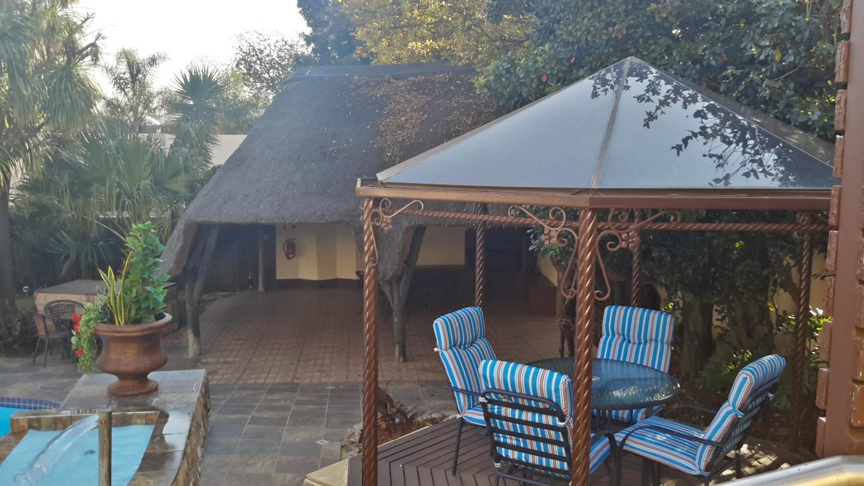 Ecotel Premier Lodge & Conference Centre