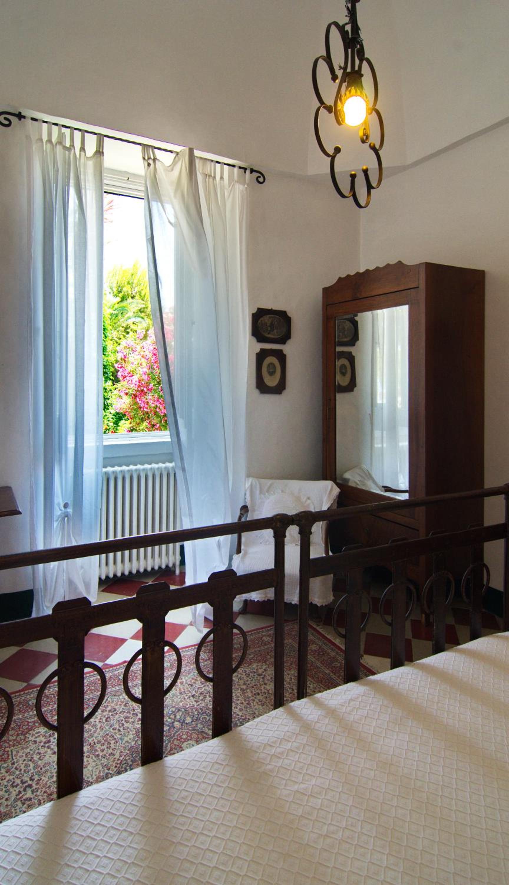Photo 27