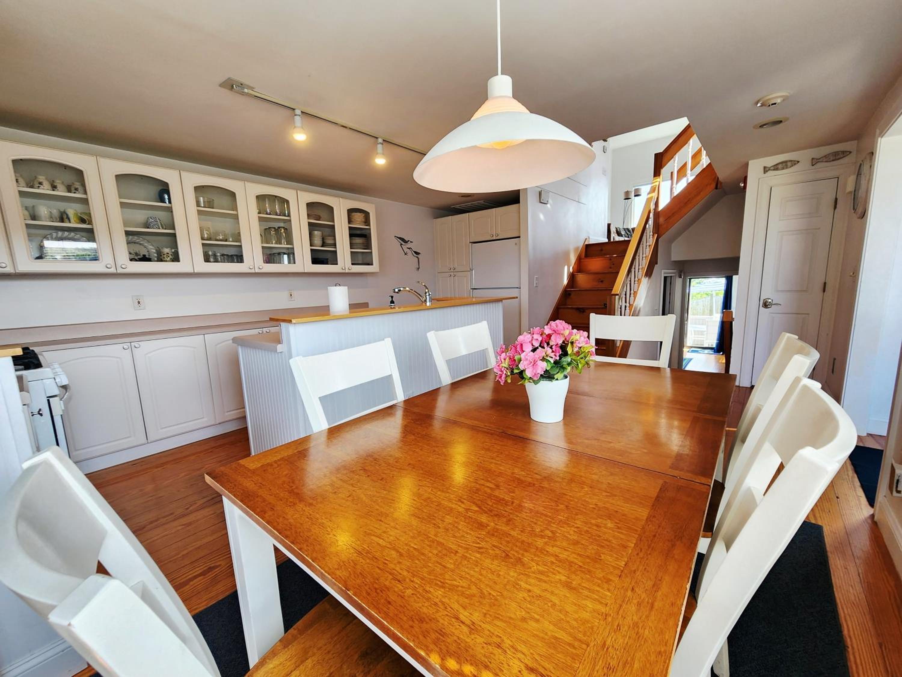Spacious Oceanfront 3BR Condo with Private Beach in Ideal Hyannis Location