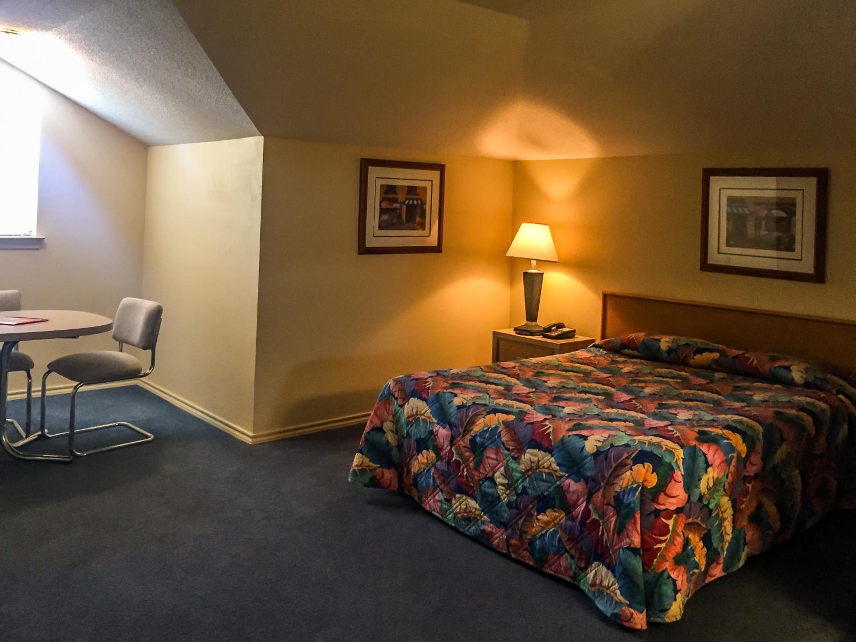 Bent Tree Motel