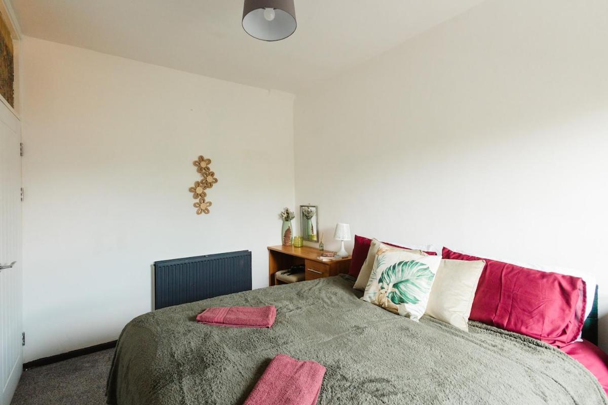 Stylish Boho Home, Contractors, 6 Beds, Garden and Free Parking