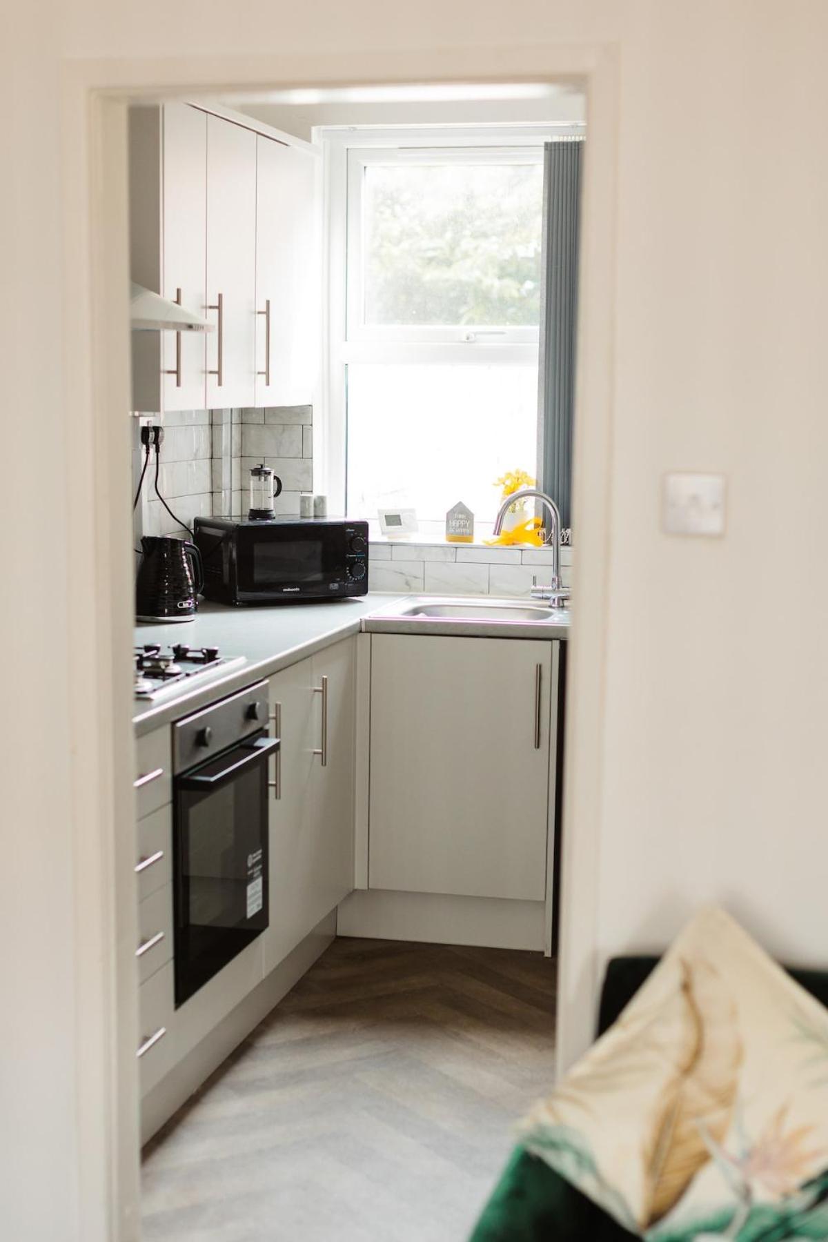 Stylish Boho Home, Contractors, 6 Beds, Garden and Free Parking