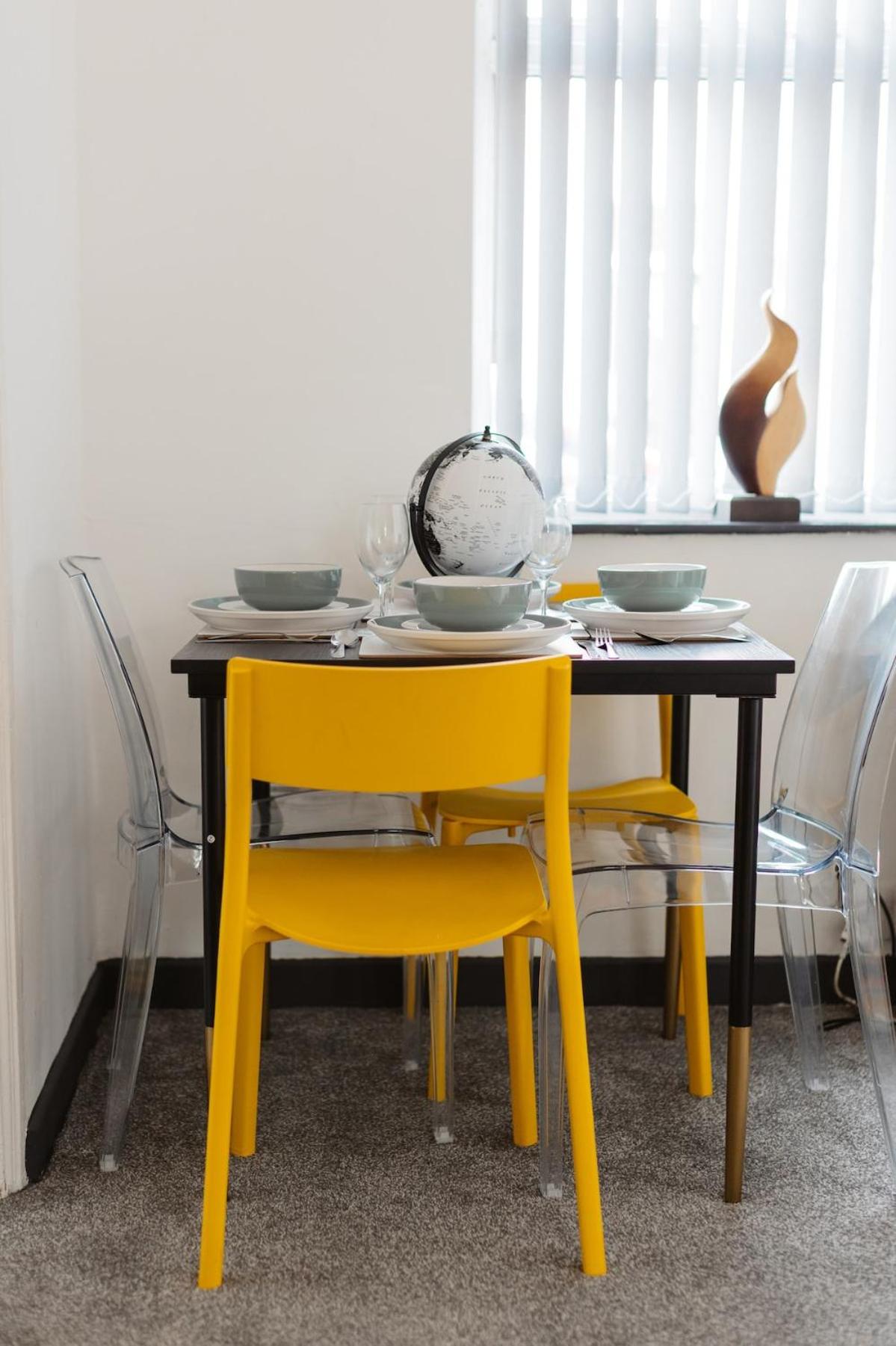 Stylish Boho Home, Contractors, 6 Beds, Garden and Free Parking