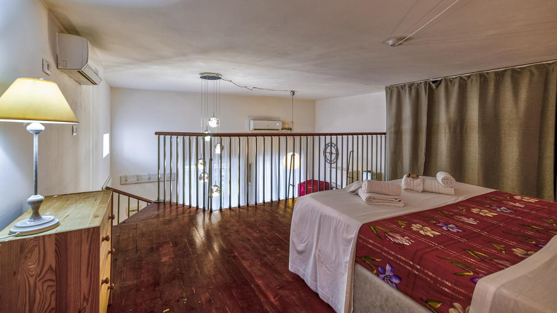 Casa Il Maestro by Rentbeat