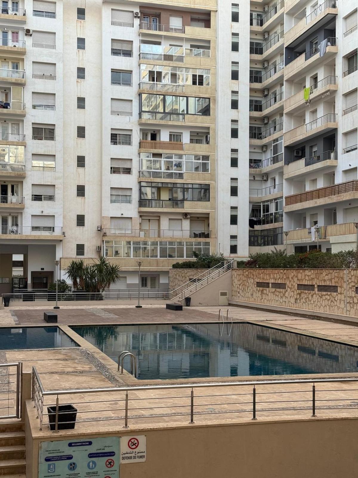 Sweet Home Agadir Appartement moderne avec piscine et commerces à pied