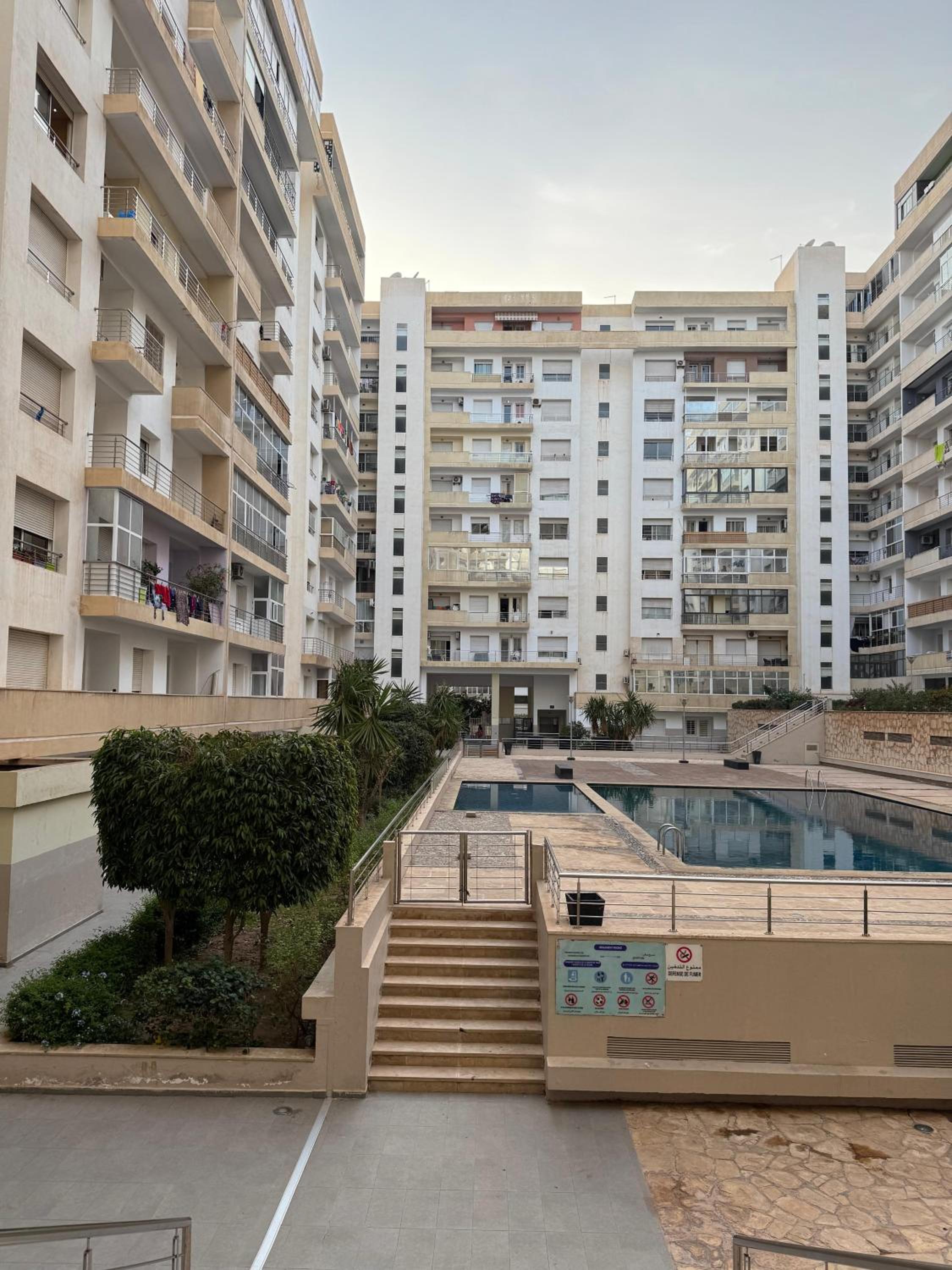 Sweet Home Agadir Appartement moderne avec piscine et commerces à pied