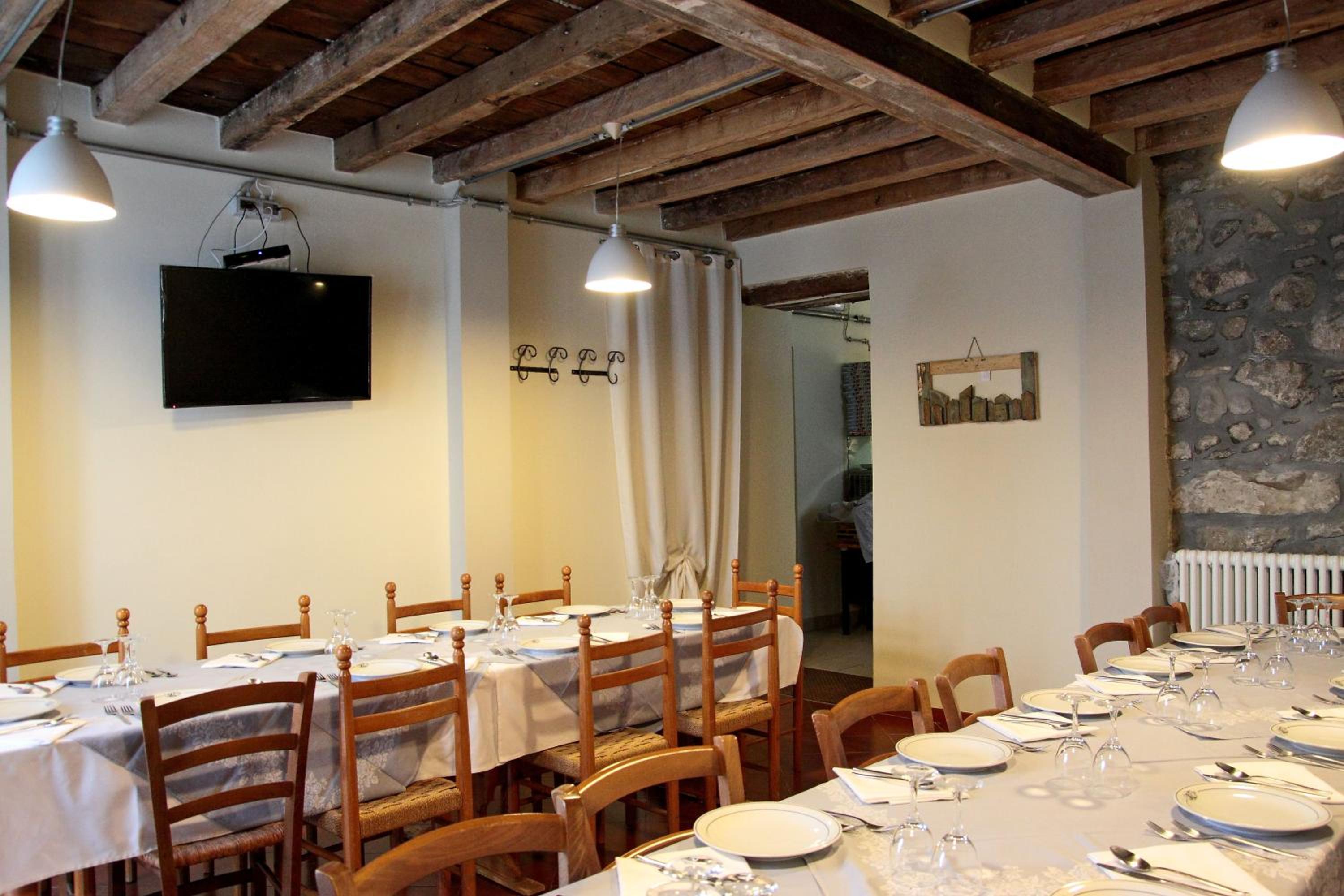 restaurant