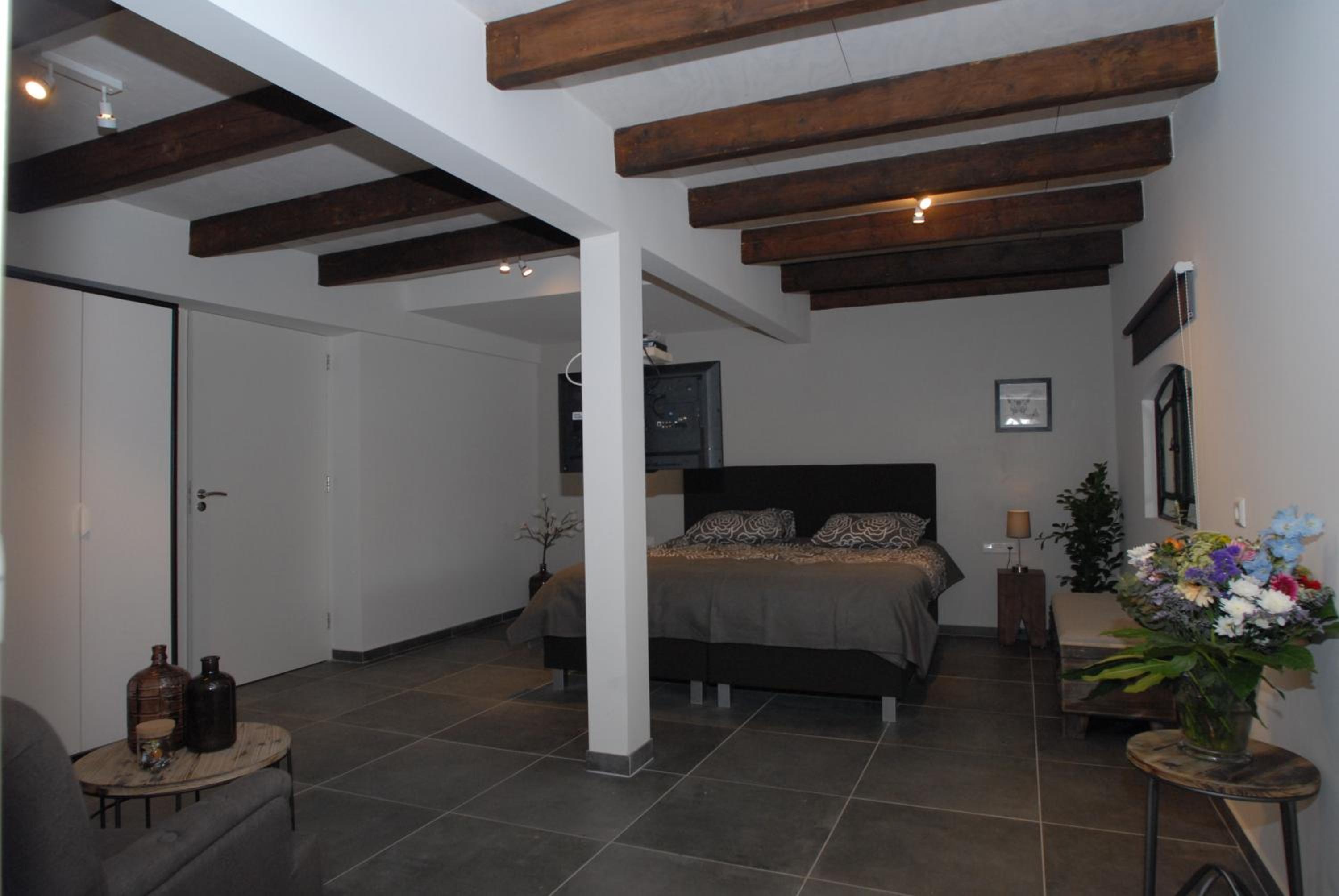 Photo 27