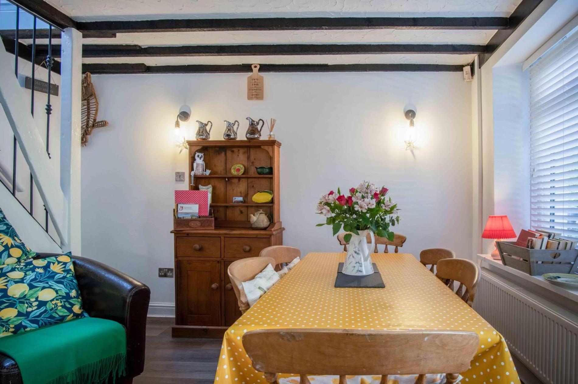 Rose Cottage - 3 Bedroom - Murton Mumbles