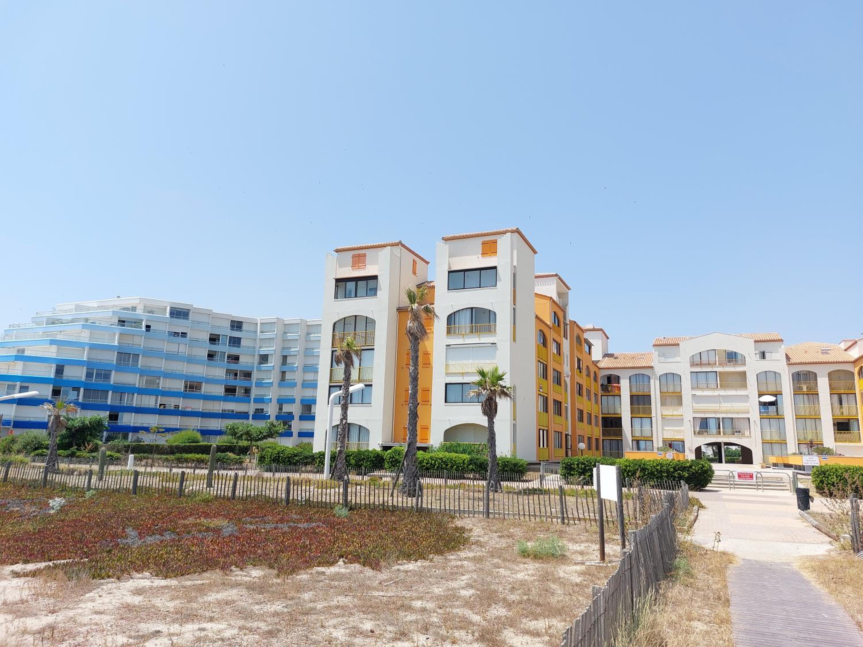 Superbe vue mer avec accès direct plage et parking