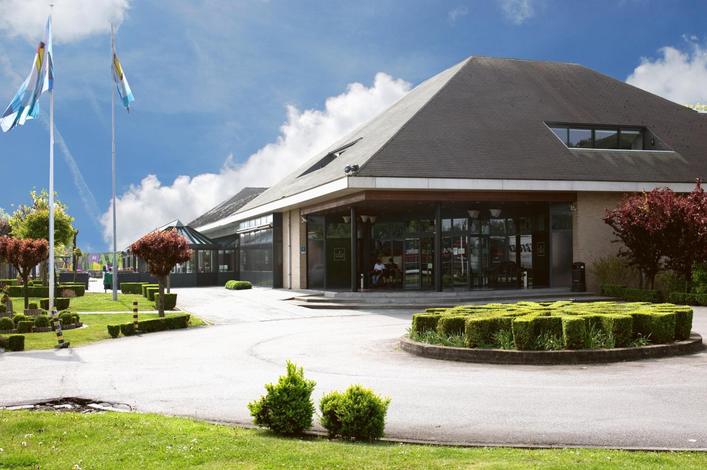 Hotel Van der Valk Hotel Nazareth-Gent - Image 1