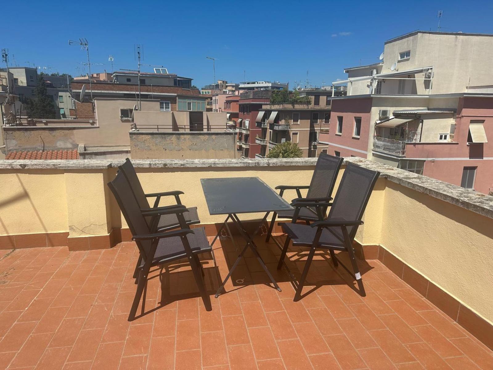 Nina Suite - Stazione di Trastevere & Wi-Fi