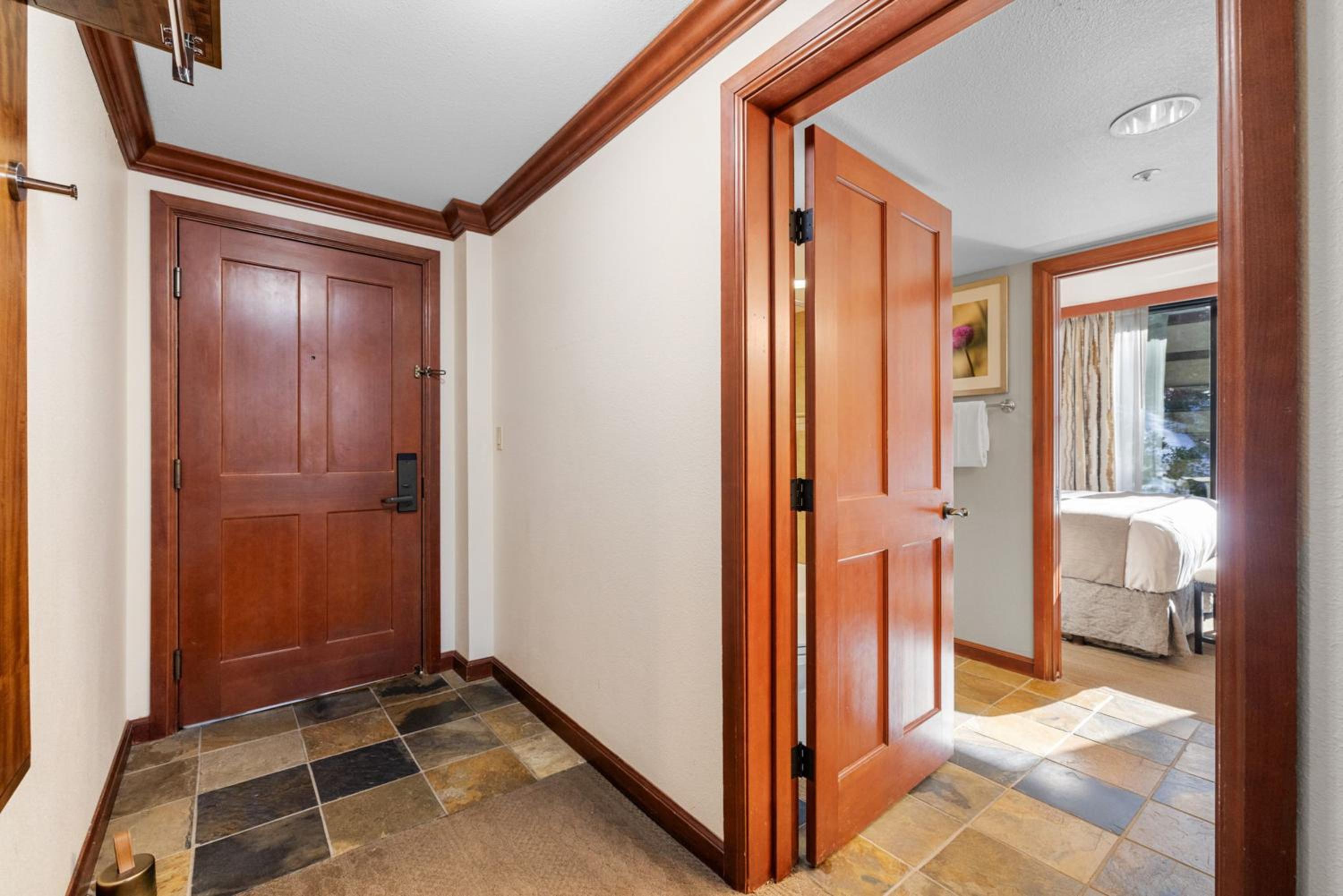 Pool, Hot Tub and Golf Everline Resort Corner Suite