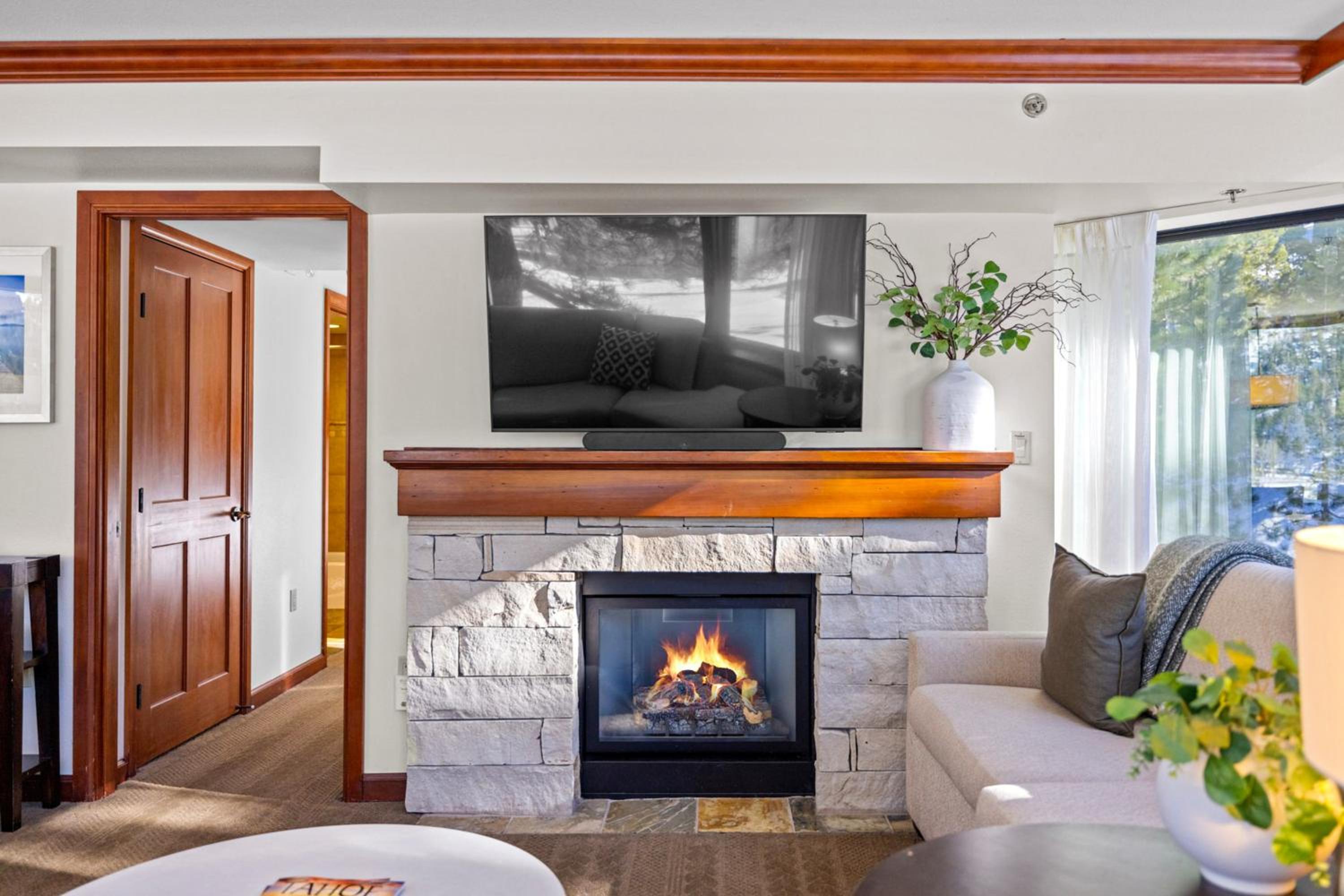 Pool, Hot Tub and Golf Everline Resort Corner Suite