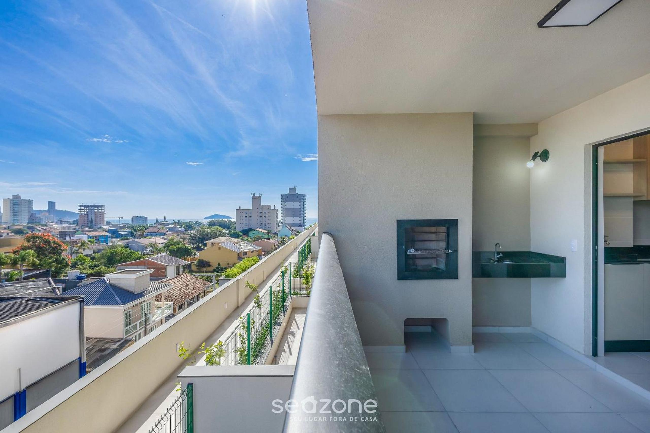 Full stay with pool 400m from Armação Beach - SKL