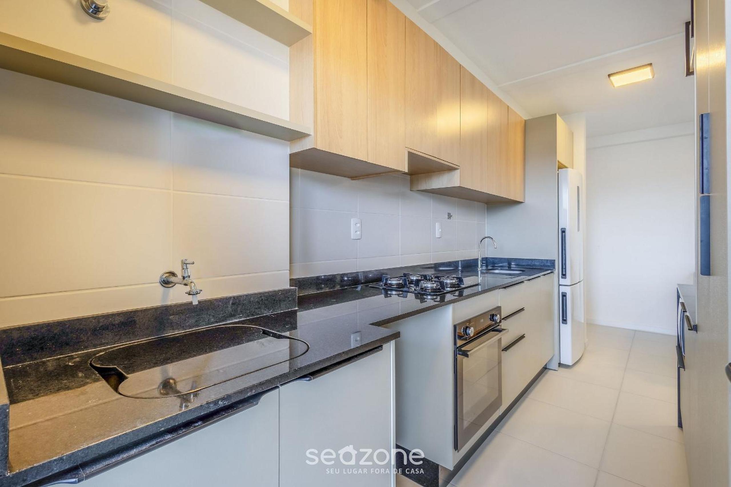 Full stay with pool 400m from Armação Beach - SKL