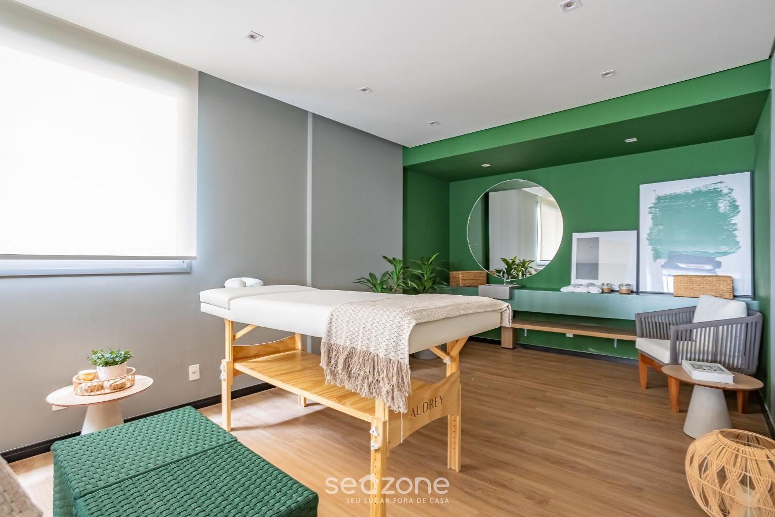 NXOs - Building with Gym and Laundry in Consolação-SP