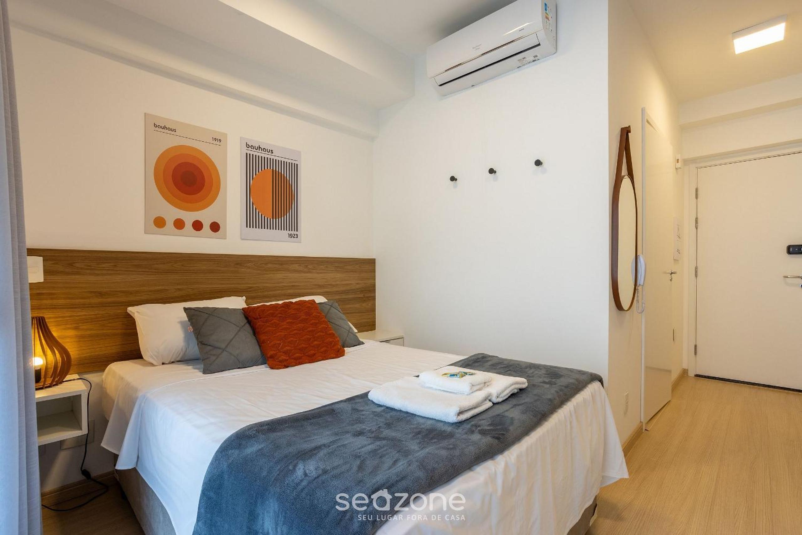 NXOs - Building with Gym and Laundry in Consolação-SP