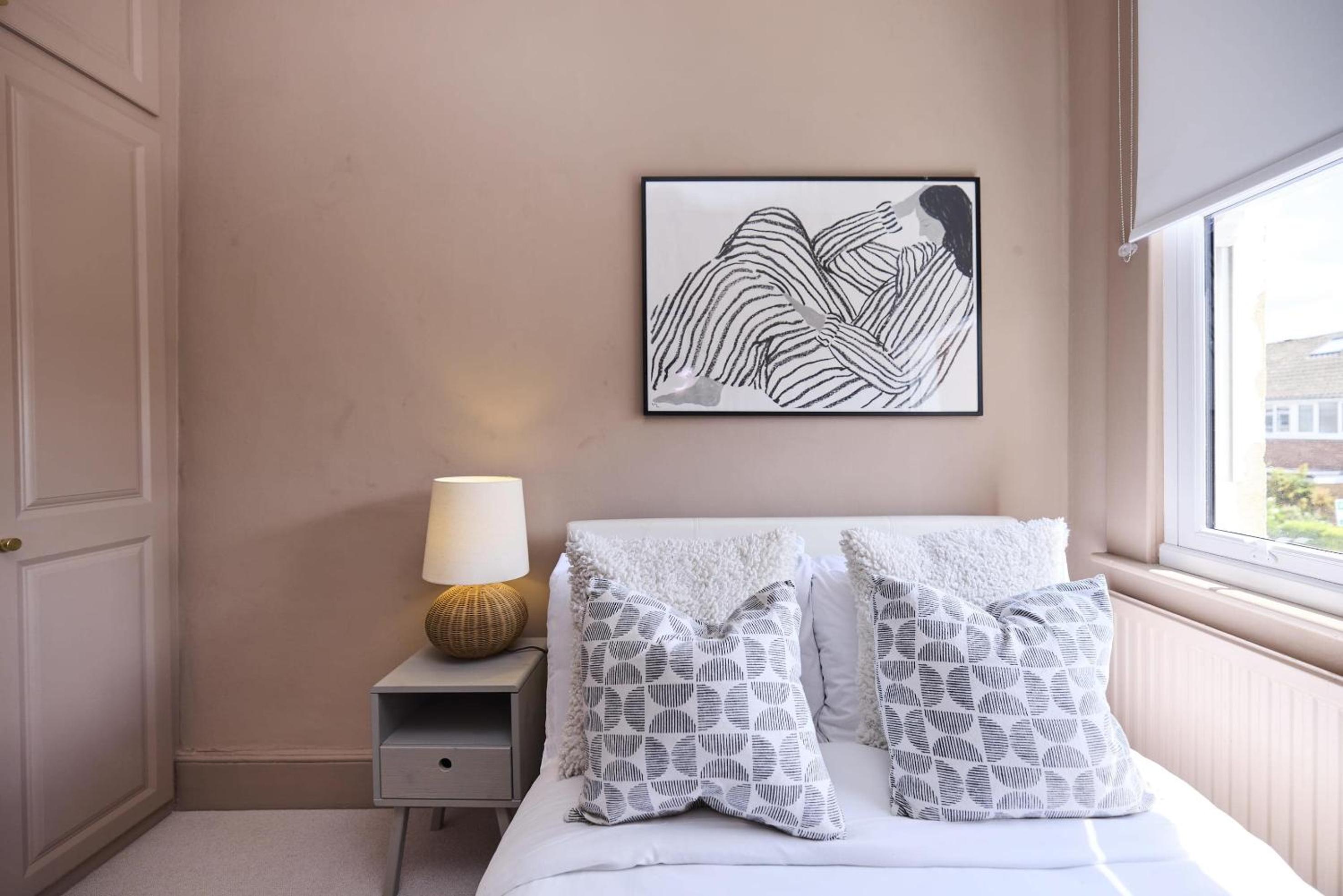 The Earlsfield Flat