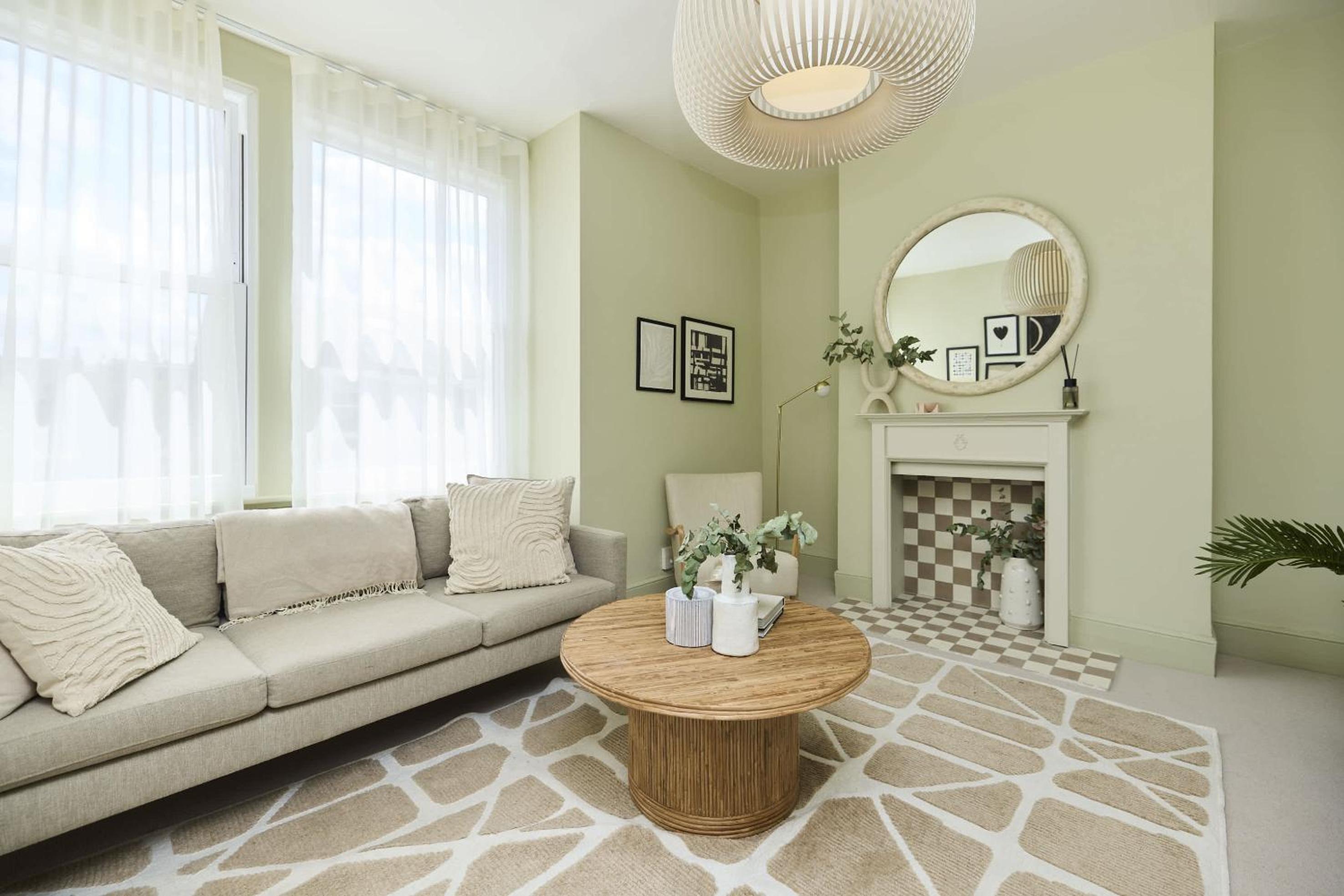 The Earlsfield Flat