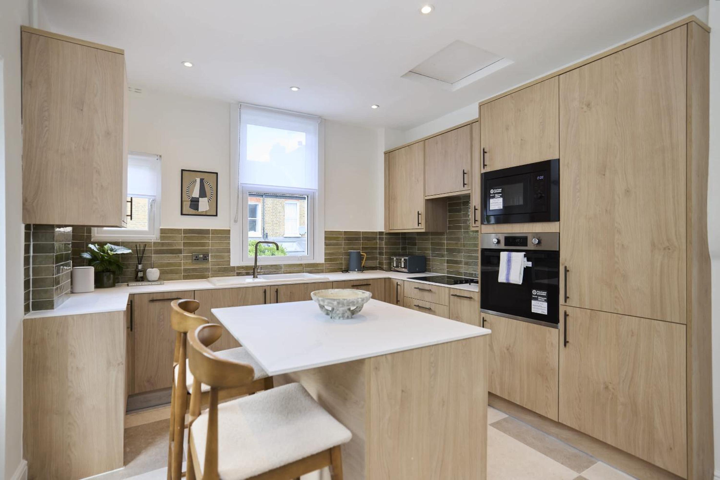 The Earlsfield Flat