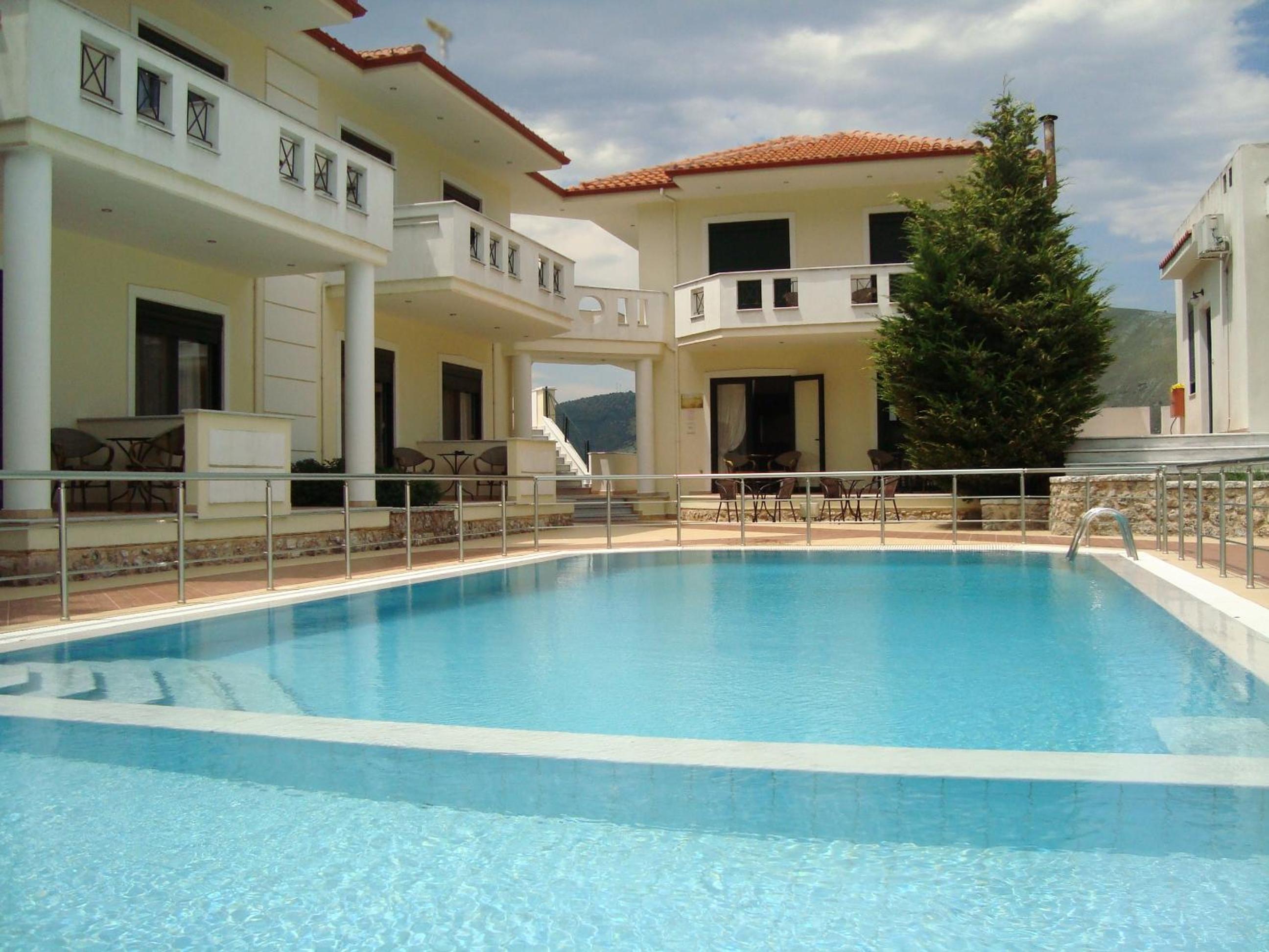 Kourtis