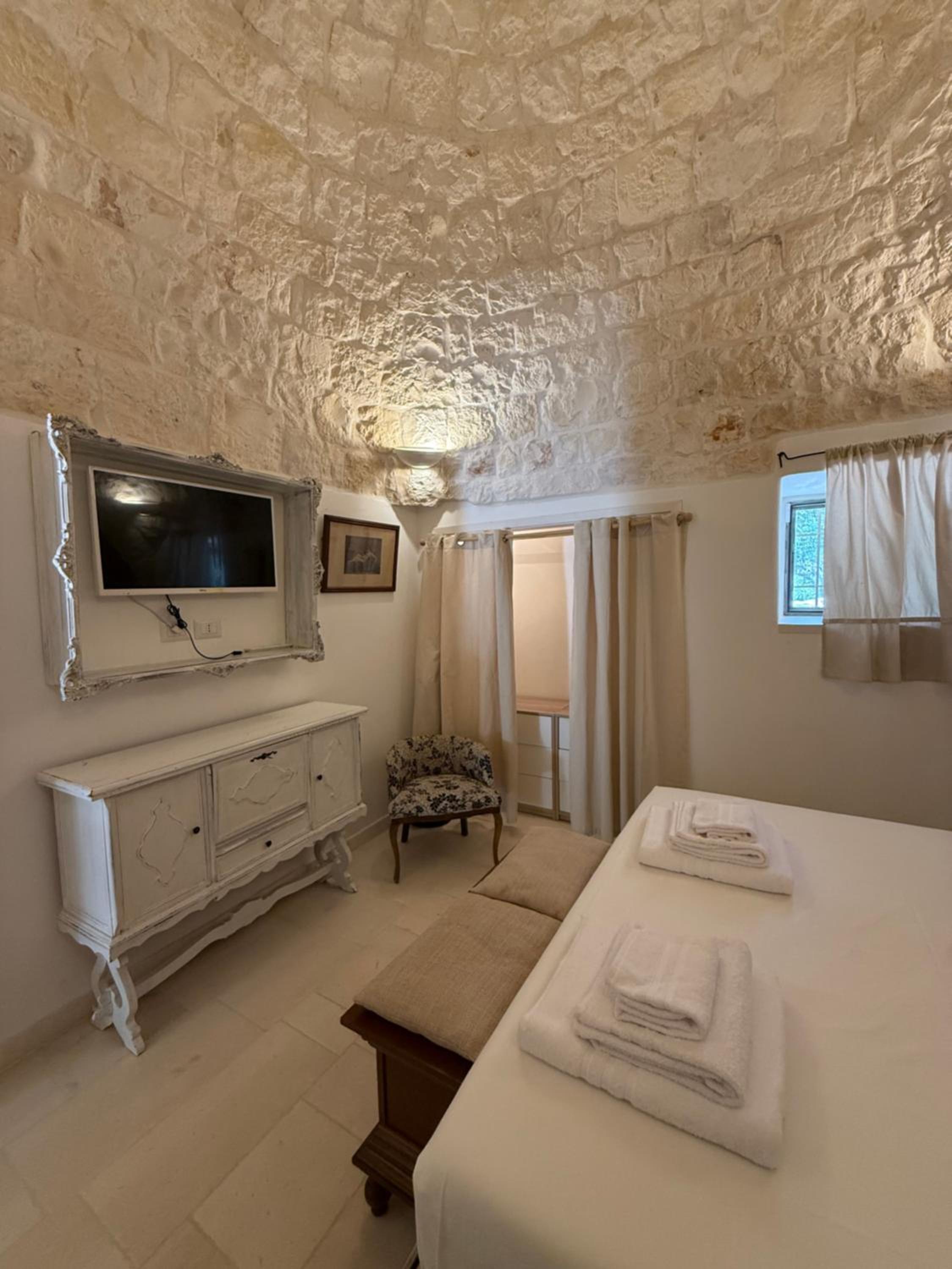 Exclusive Trullo with pool