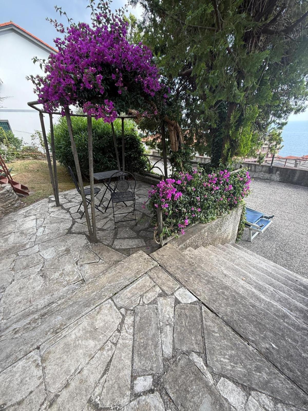 WELCOME RIVIERA Nautilus 11- vista mare-posto macchina individuale-ONLY ONE CAR-piscina condominiale estiva-attrezzatissimo