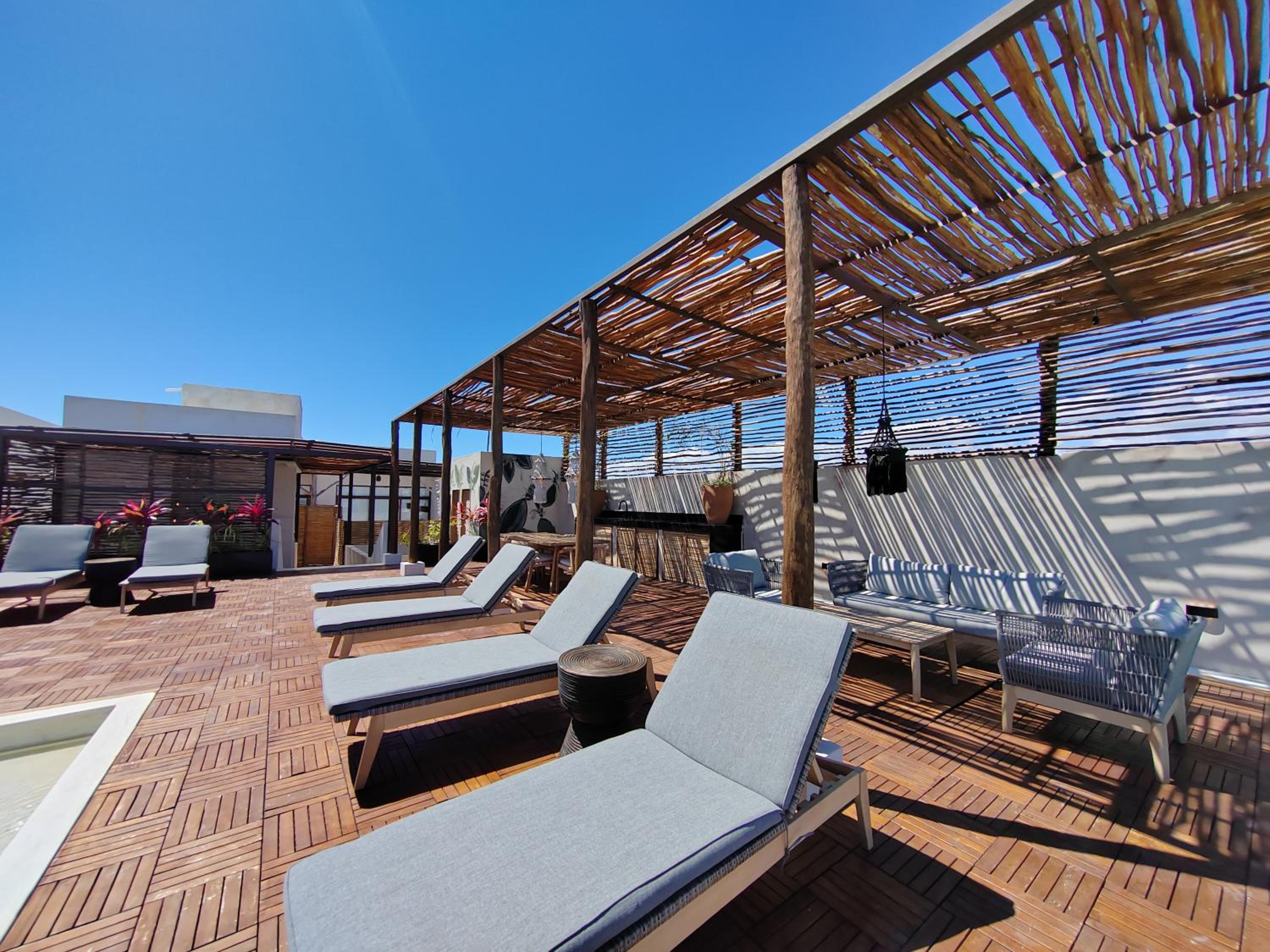 NEW! Hermosos apartamentos en excelente zona de Playa del Carmen By Yeah