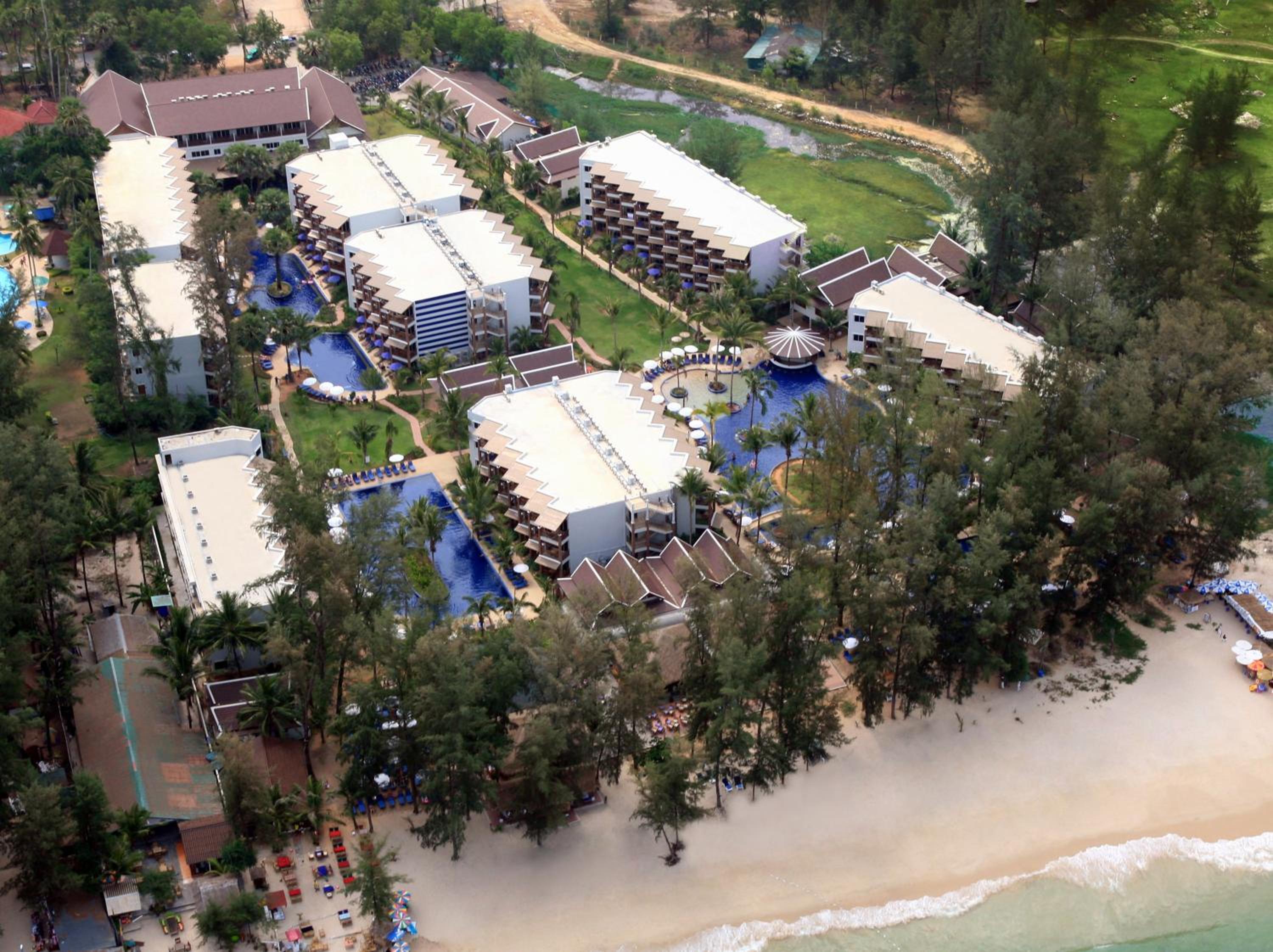 Hotel Sunwing Bangtao Beach - Image 1